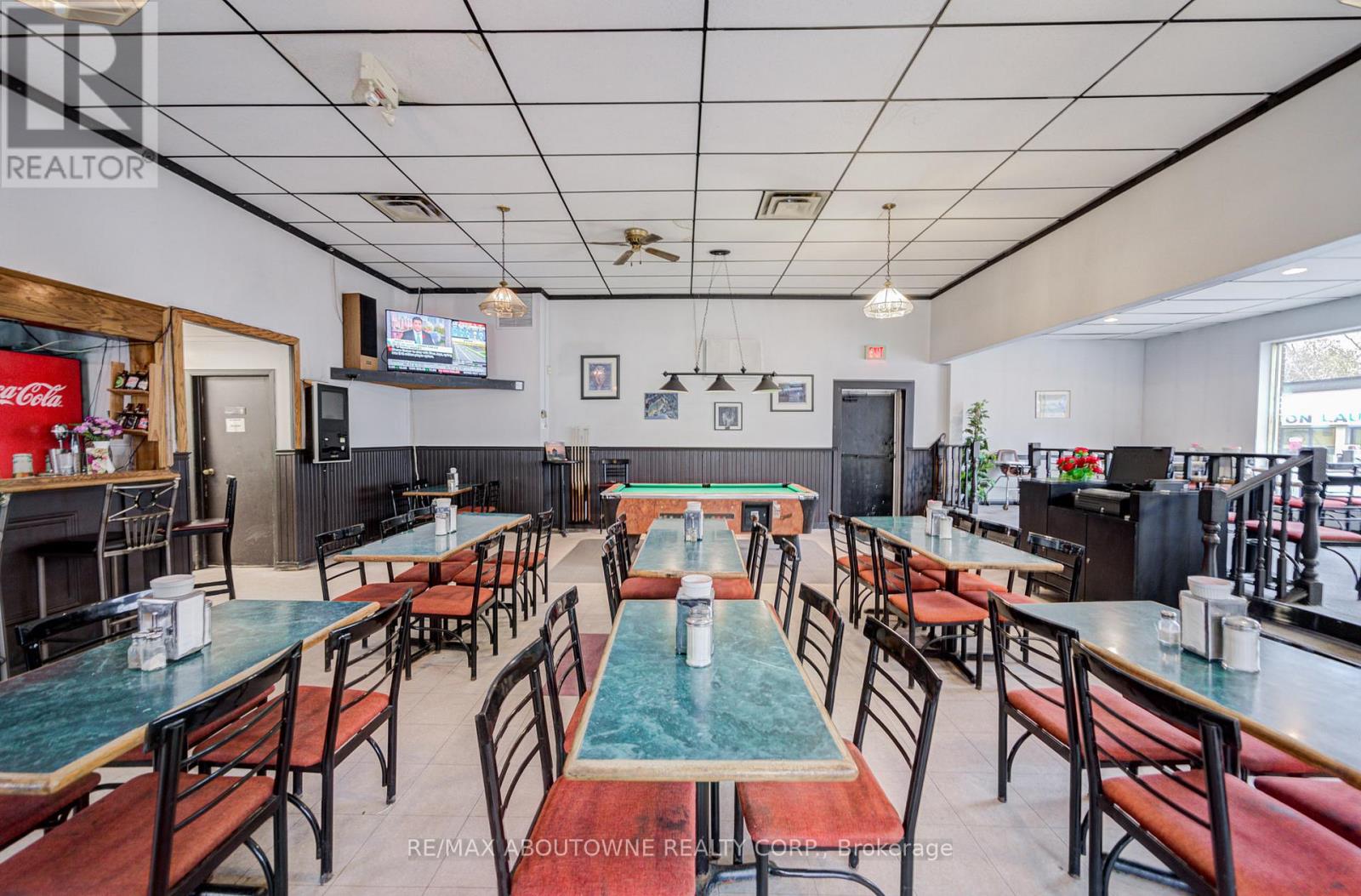 28 Mill Street E, Halton Hills (Ac Acton), Ontario  L7J 1H2 - Photo 20 - W12566392