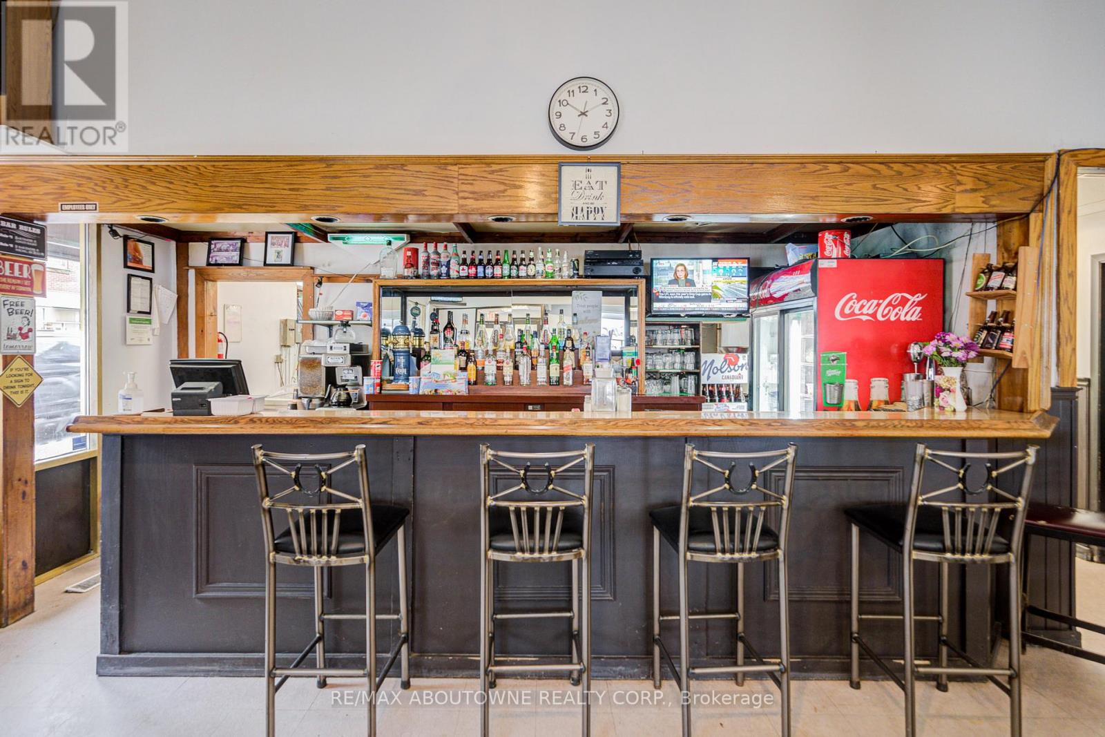 28 Mill Street E, Halton Hills (Ac Acton), Ontario  L7J 1H2 - Photo 22 - W12566392