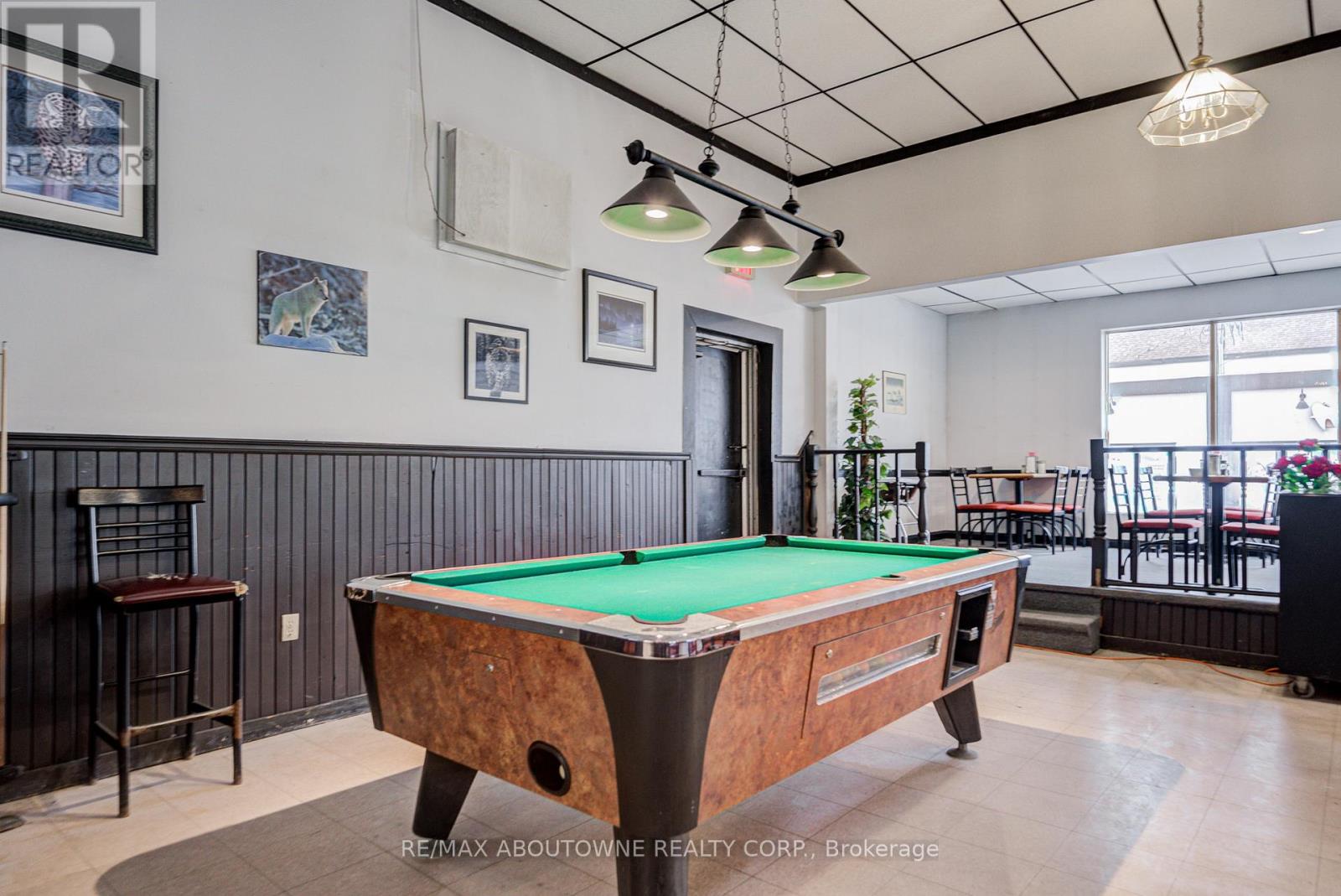 28 Mill Street E, Halton Hills (Ac Acton), Ontario  L7J 1H2 - Photo 26 - W12566392