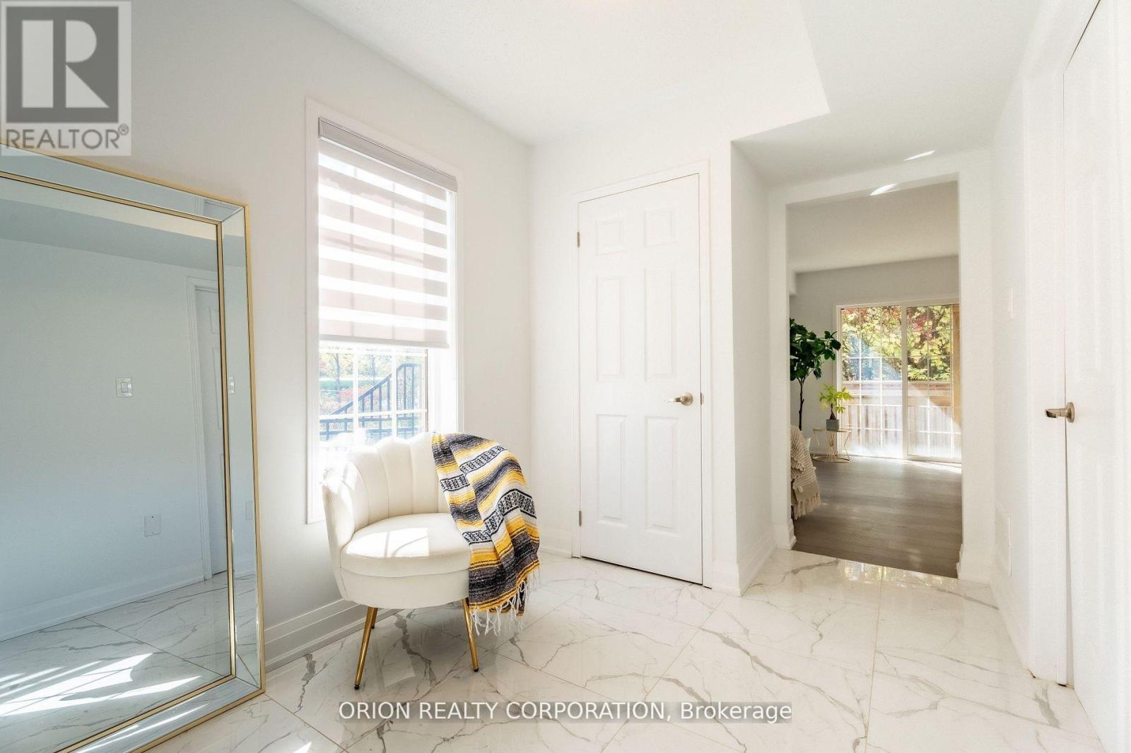 1 Promenade Trail, Halton Hills (Georgetown), Ontario  L7G 0G8 - Photo 37 - W12576848