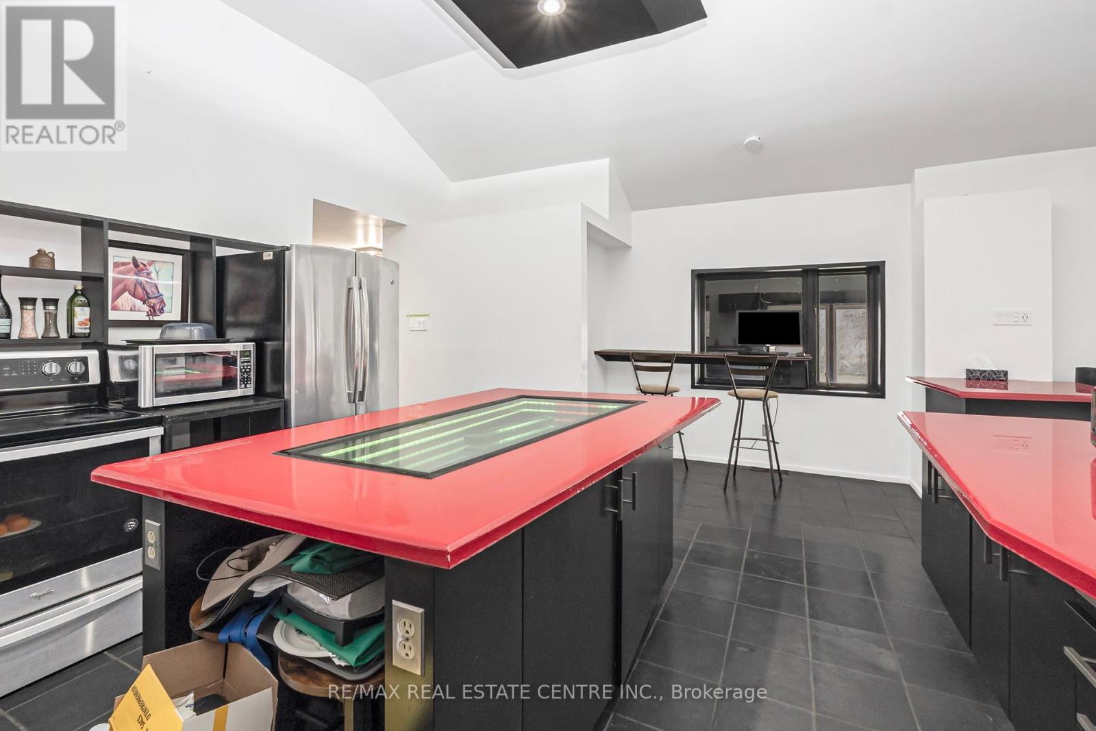 4314 Concession 11 Road, Puslinch, Ontario  L0P 1J0 - Photo 11 - X12578490