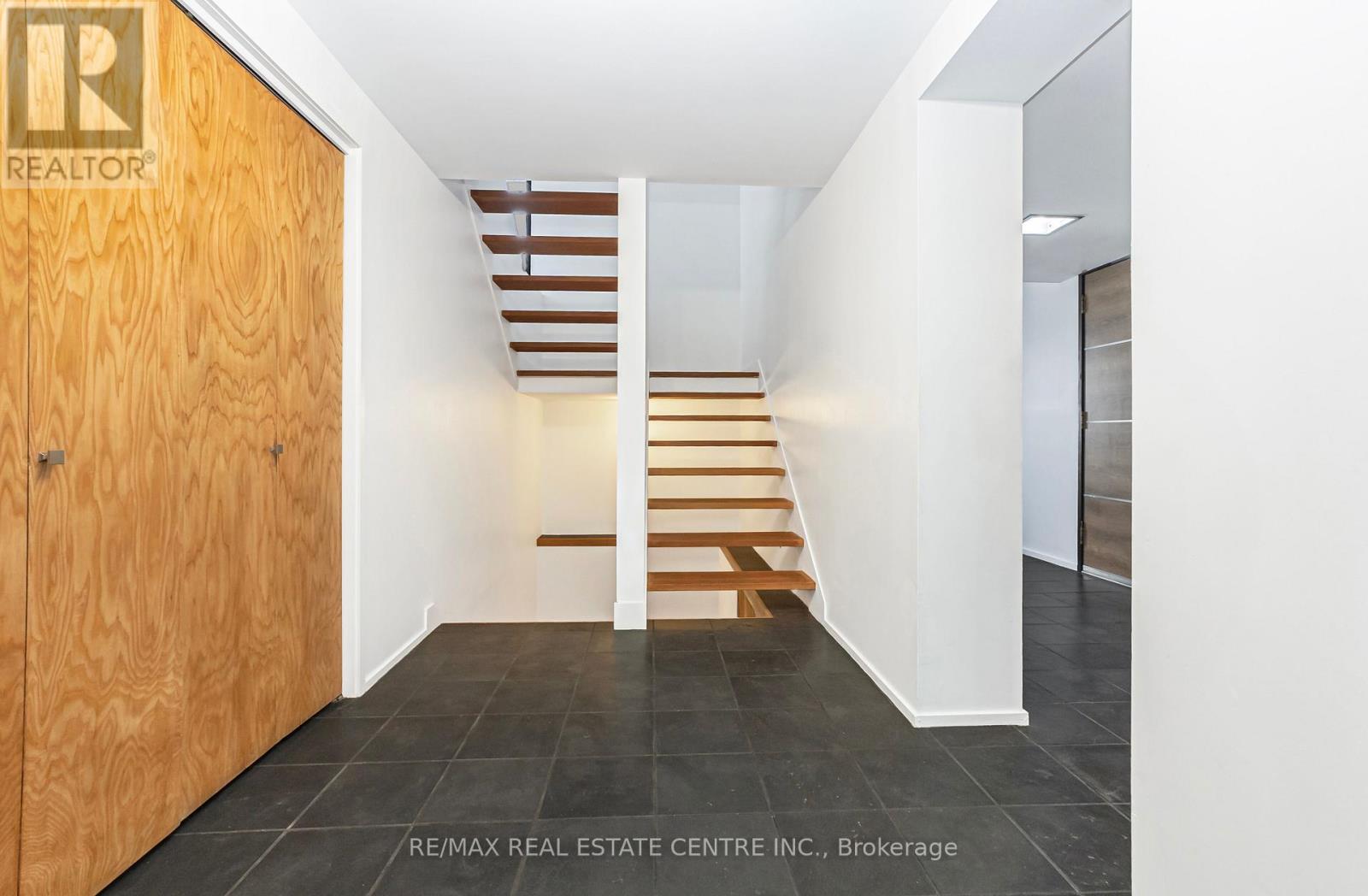 4314 Concession 11 Road, Puslinch, Ontario  L0P 1J0 - Photo 15 - X12578490