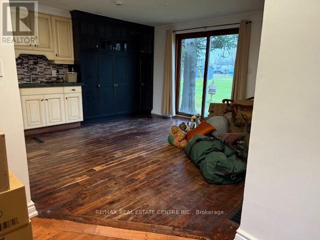 11430 Second Line Nassagaweya, Milton (Na Rural Nassagaweya), Ontario  L0P 1B0 - Photo 5 - W12580206