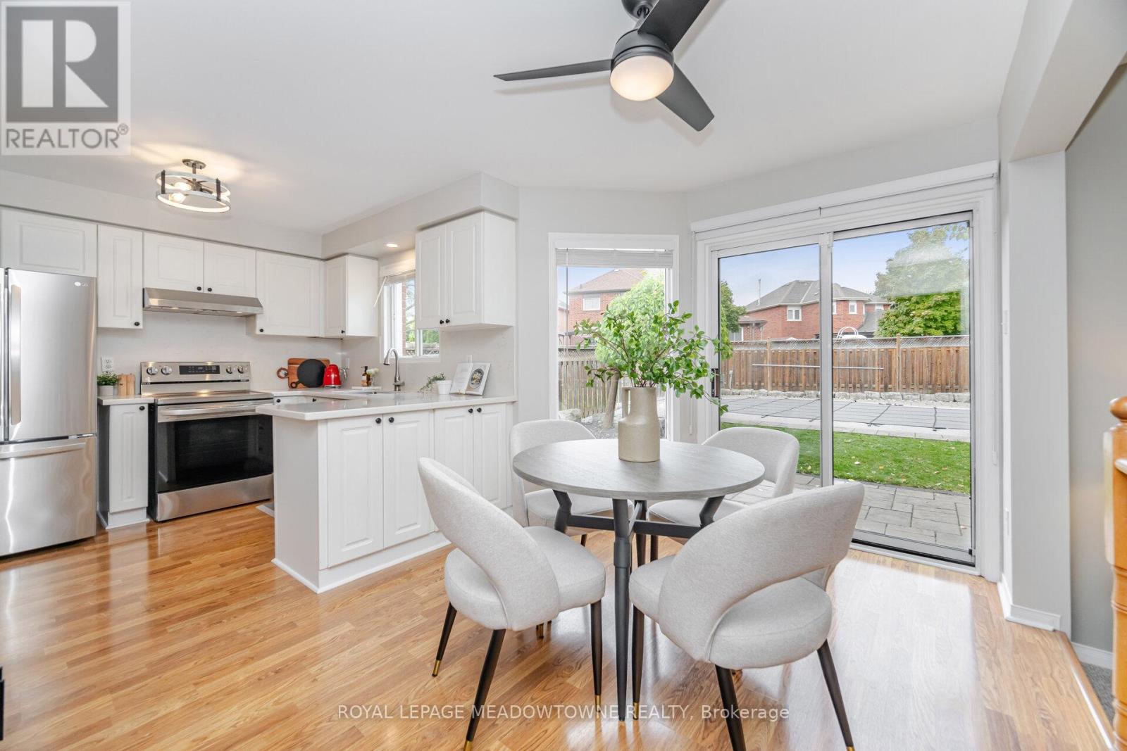 33 Harrop Avenue, Halton Hills (Georgetown), Ontario  L7G 5R4 - Photo 11 - W12581430