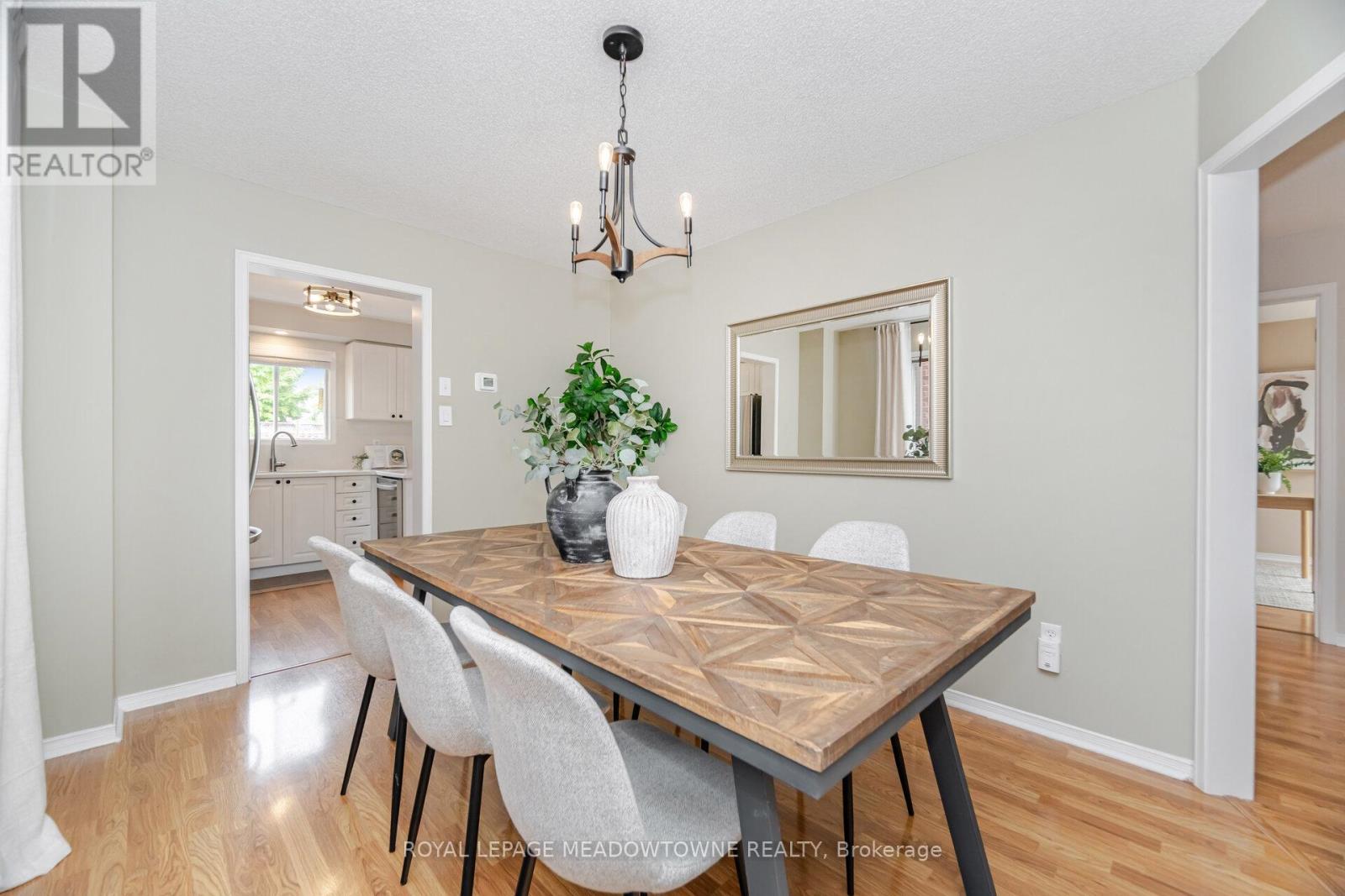 33 Harrop Avenue, Halton Hills (Georgetown), Ontario  L7G 5R4 - Photo 23 - W12581430