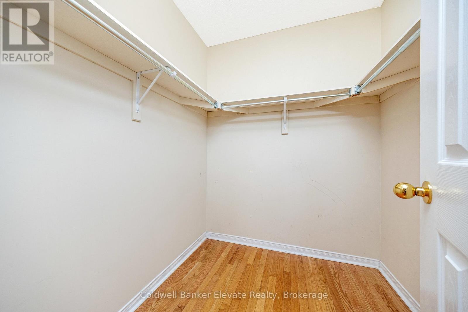 81 Atwood Avenue, Halton Hills (Georgetown), Ontario  L7G 6C5 - Photo 19 - W12584328