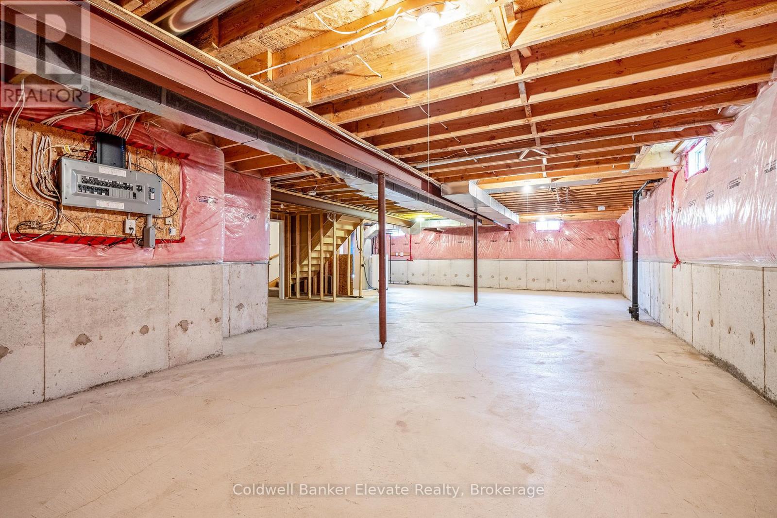 81 Atwood Avenue, Halton Hills (Georgetown), Ontario  L7G 6C5 - Photo 25 - W12584328