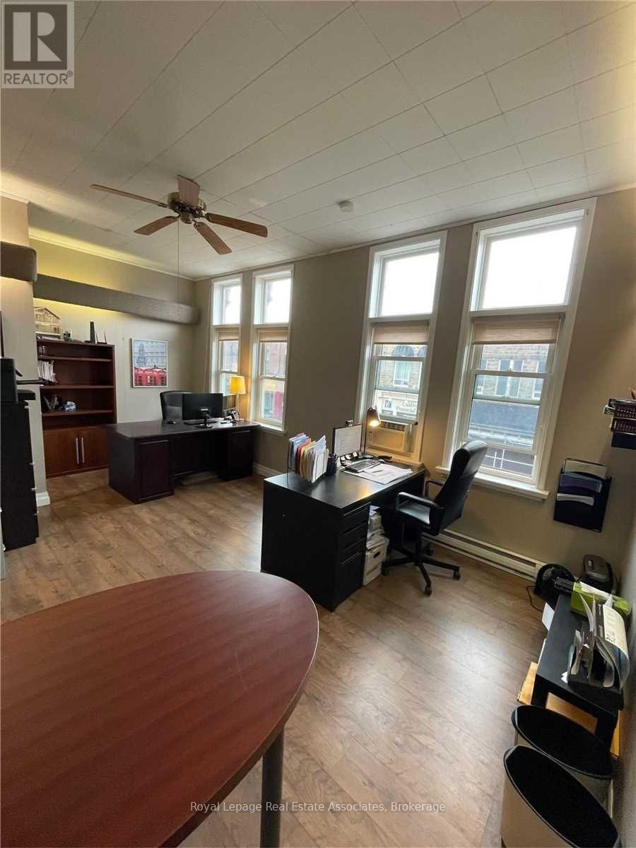 1 - 66 MAIN STREET S, halton hills (georgetown), Ontario