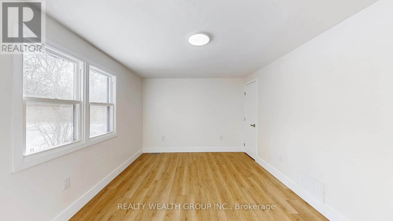 11026 Trafalgar Road, Halton Hills (Stewarttown), Ontario  L7G 4S5 - Photo 12 - W12597210