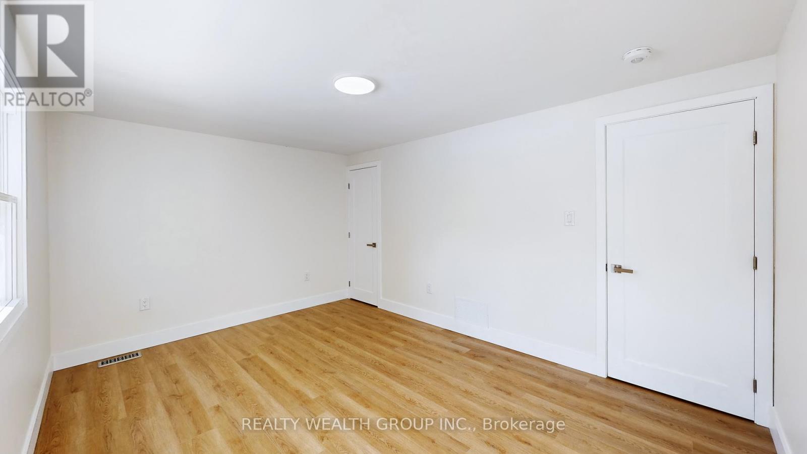 11026 Trafalgar Road, Halton Hills (Stewarttown), Ontario  L7G 4S5 - Photo 13 - W12597210