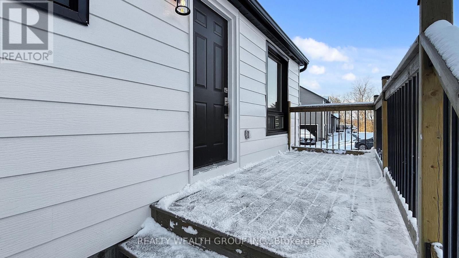 11026 Trafalgar Road, Halton Hills (Stewarttown), Ontario  L7G 4S5 - Photo 2 - W12597210