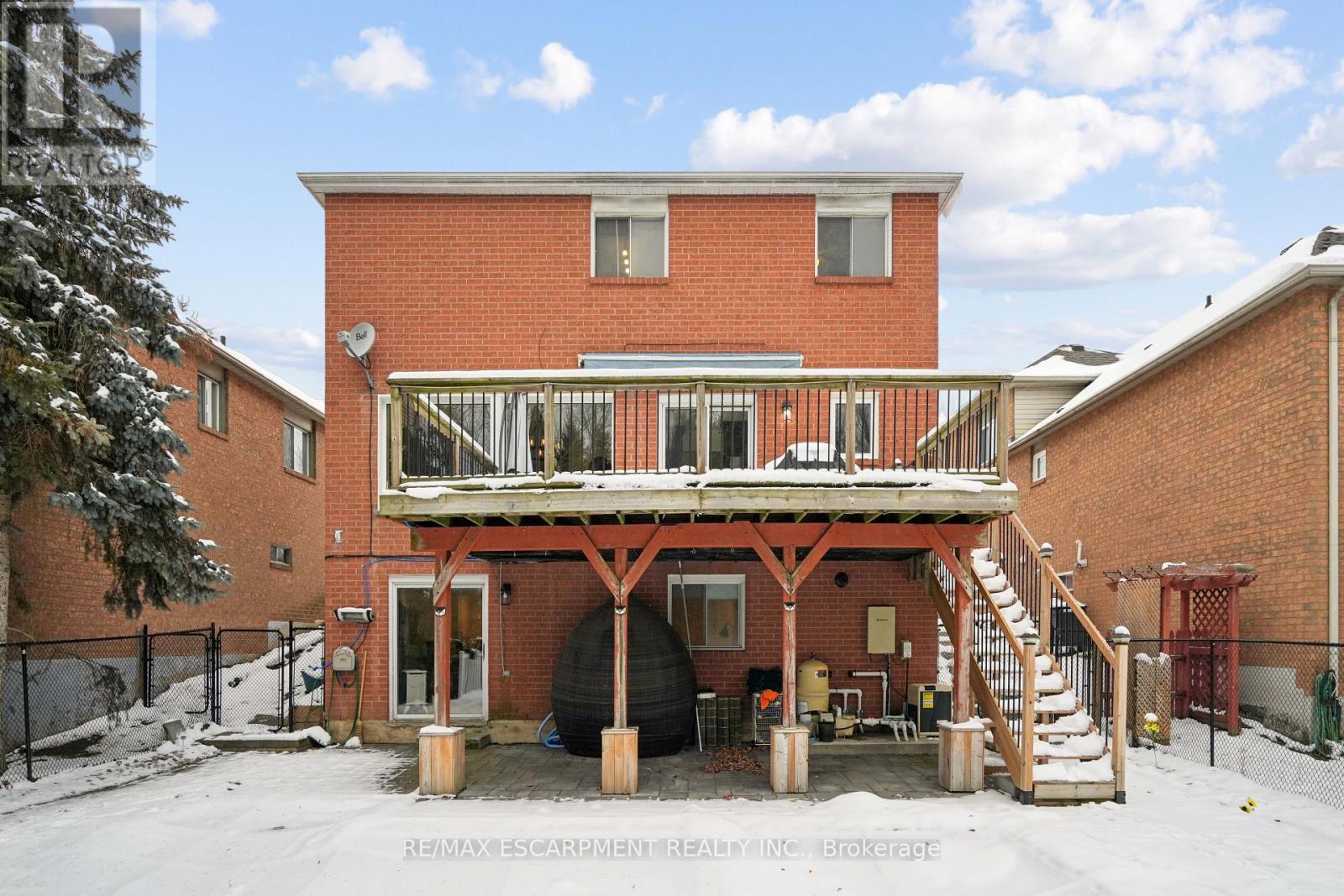 7 Birchway Place, Halton Hills (Ac Acton), Ontario  L7J 2X4 - Photo 44 - W12605964