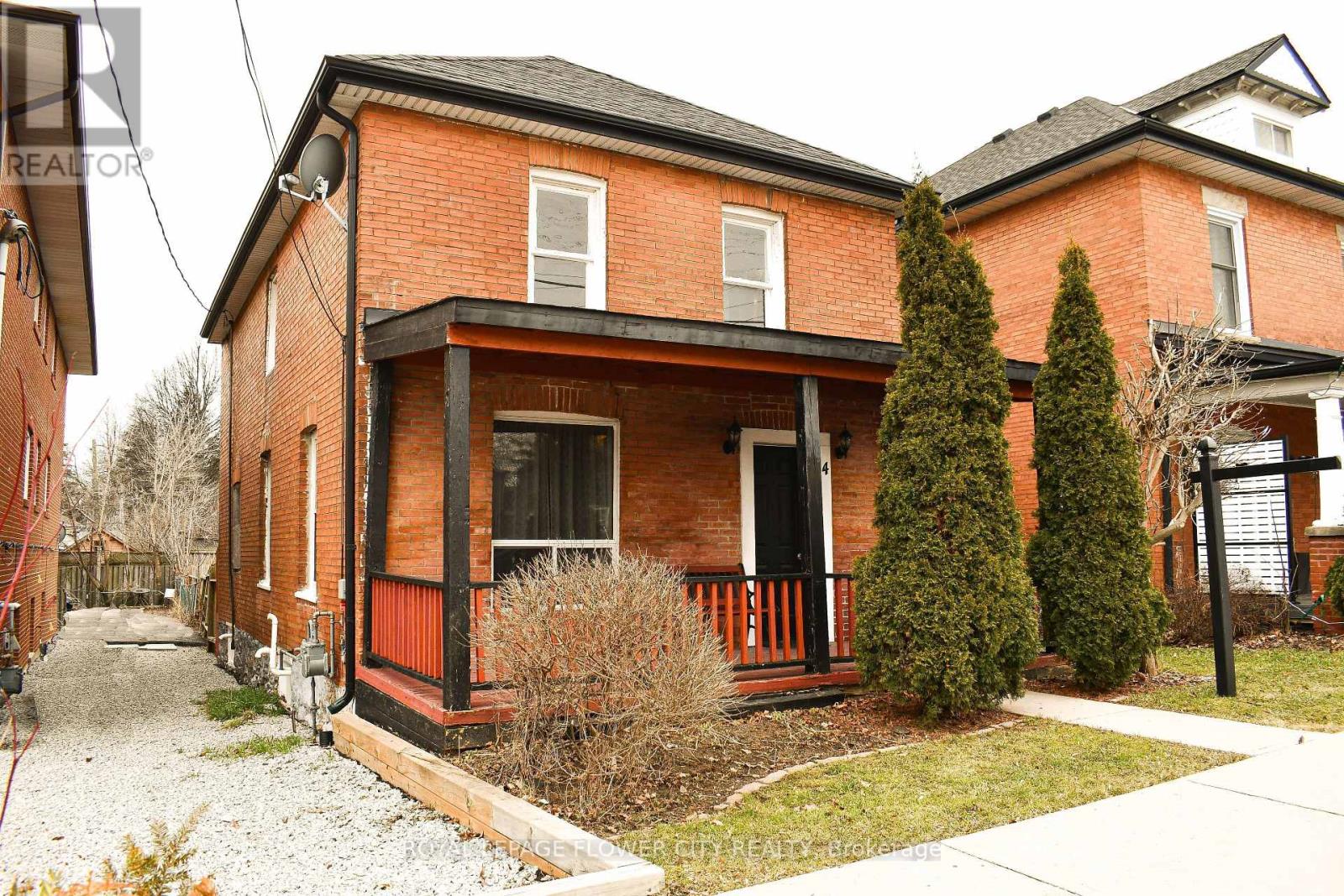 4 Main Street S, Halton Hills (Georgetown), Ontario  L7G 3G5 - Photo 3 - W12606648