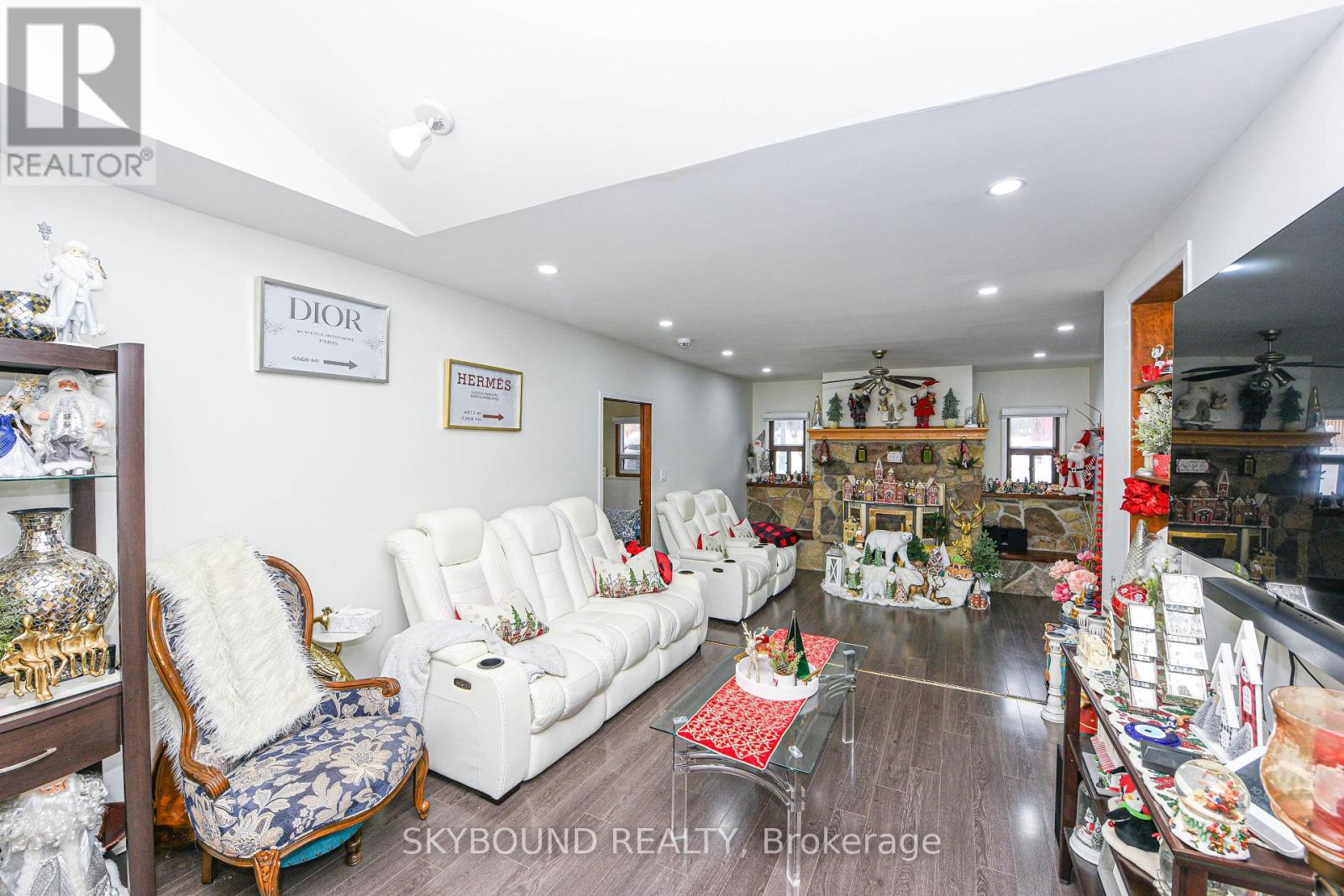 32 Victoria Avenue, Halton Hills (Ac Acton), Ontario  L7J 1Y9 - Photo 21 - W12633380