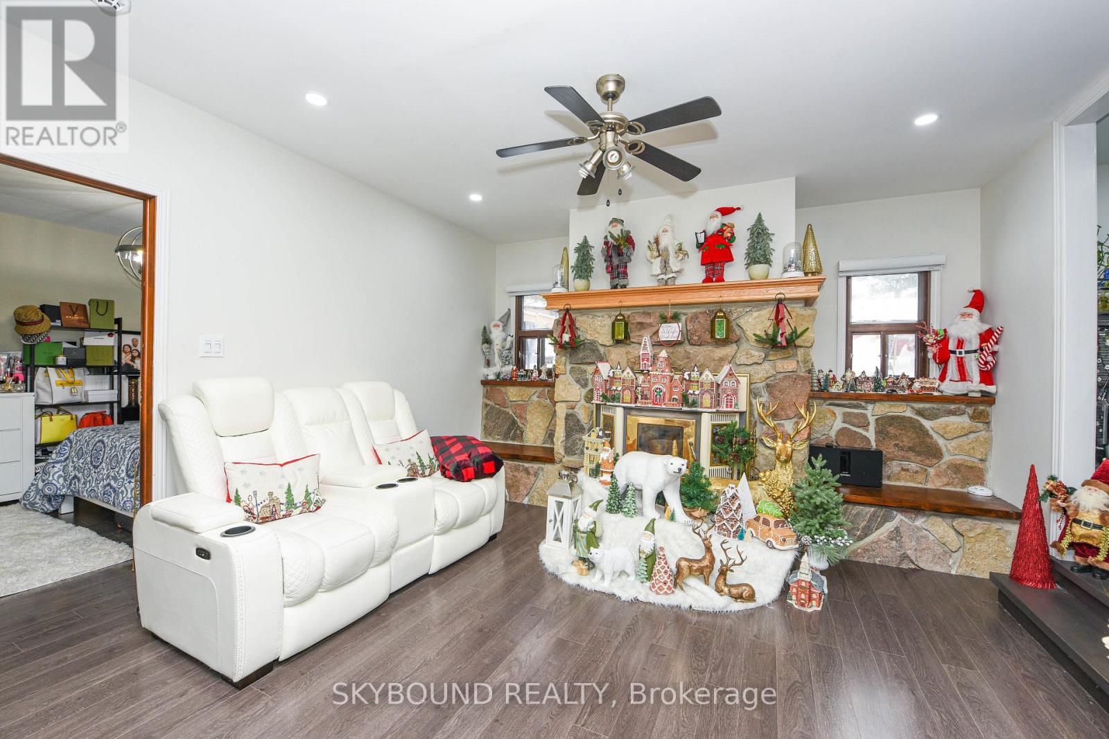 32 Victoria Avenue, Halton Hills (Ac Acton), Ontario  L7J 1Y9 - Photo 25 - W12633380