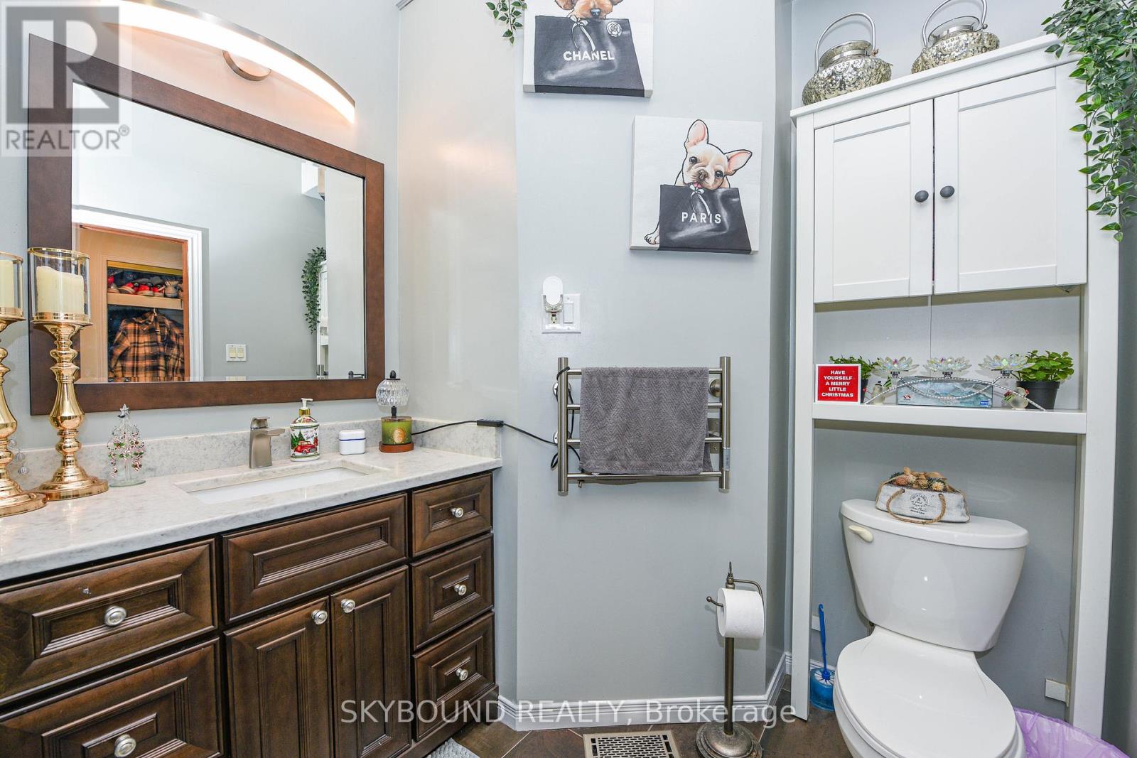 32 Victoria Avenue, Halton Hills (Ac Acton), Ontario  L7J 1Y9 - Photo 31 - W12633380