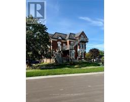 <div class="price">$1,400<small> Monthly</small></div> 9 - 75 Mcintyre Crescent, Halton Hills (Georgetown)<br><div style="margin-bottom:8px;"><small>Sutton Group - Summit Realty Inc.</small></div><div class='bed_bath'>1 Bed | 1 Bath</div>