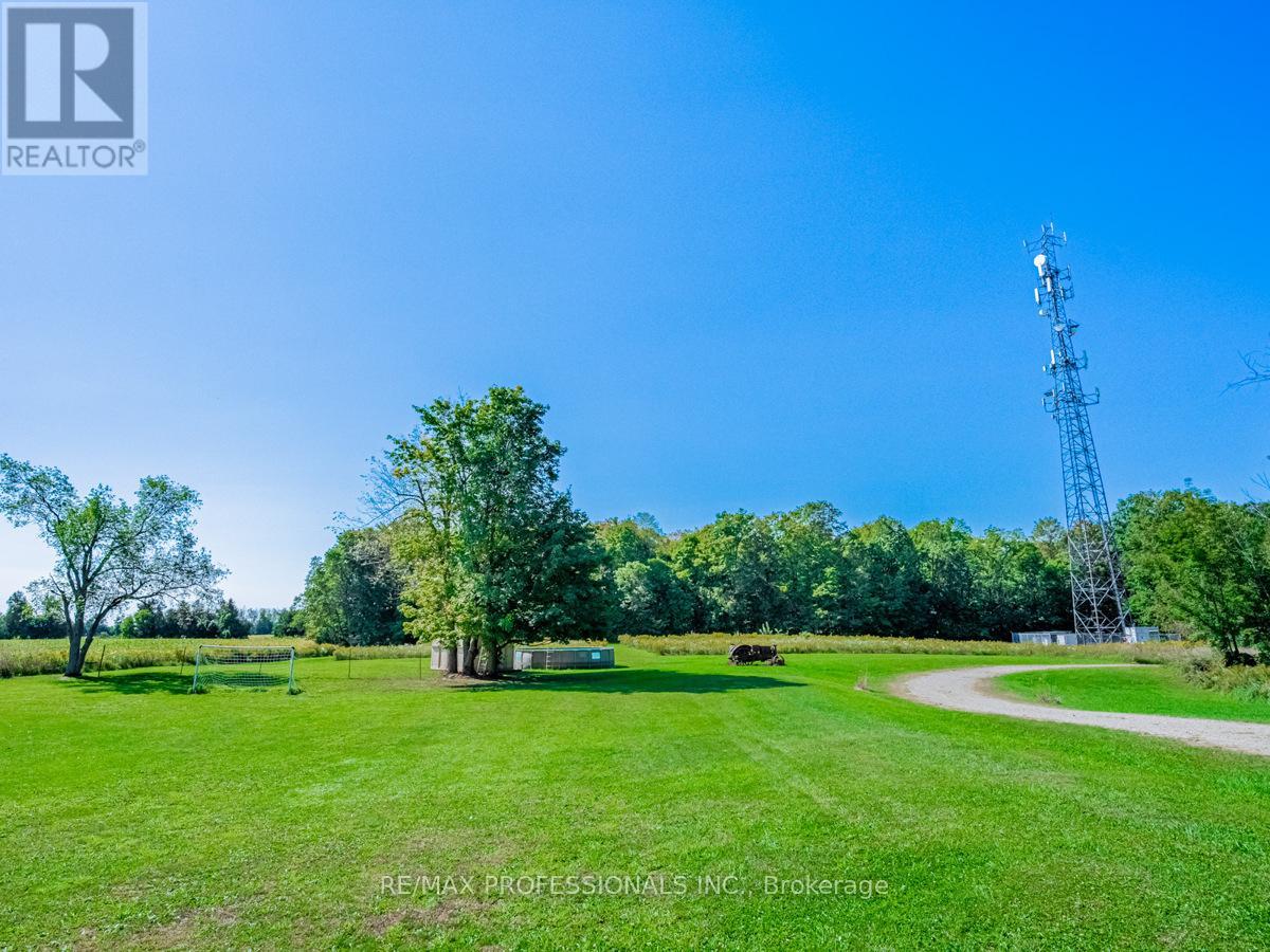 13908 Trafalgar Road, Halton Hills (Rural Halton Hills), Ontario  L7G 4S4 - Photo 18 - W12654820