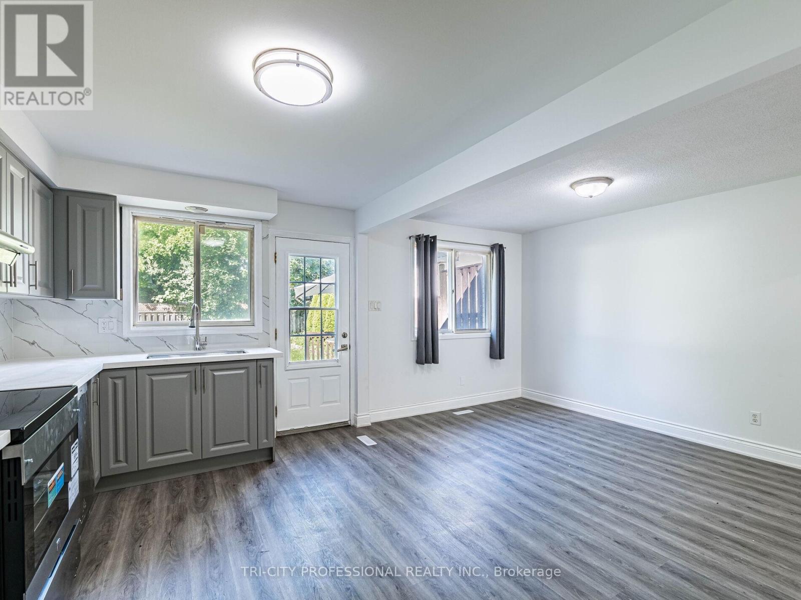 172 Mountainview Road S, Halton Hills (Georgetown), Ontario  L7G 4K7 - Photo 22 - W12657134