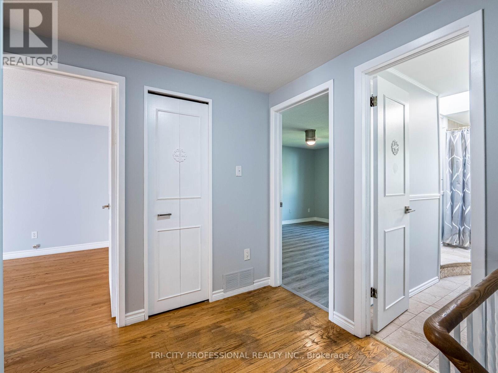 172 Mountainview Road S, Halton Hills (Georgetown), Ontario  L7G 4K7 - Photo 24 - W12657134