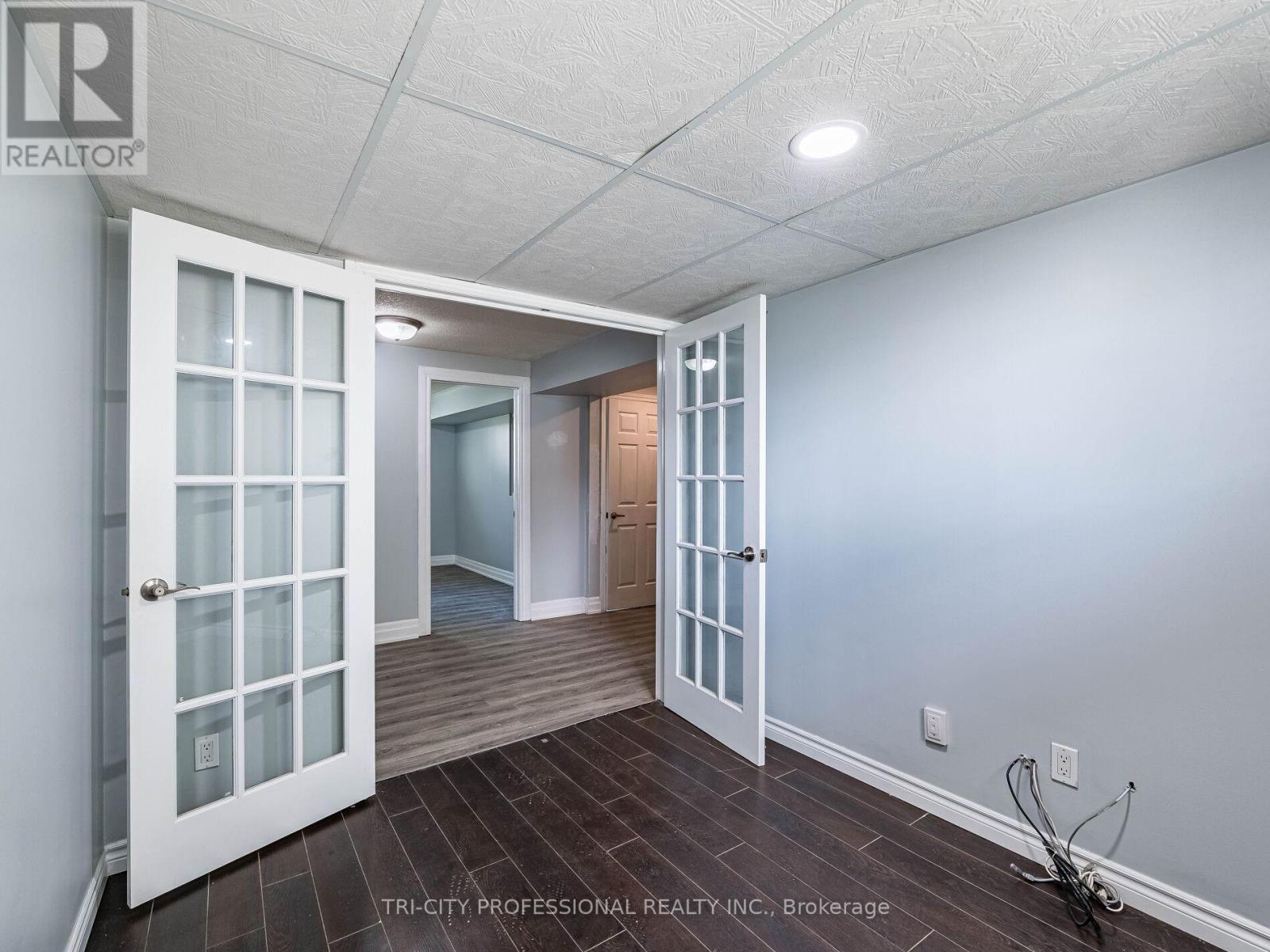 172 Mountainview Road S, Halton Hills (Georgetown), Ontario  L7G 4K7 - Photo 34 - W12657134