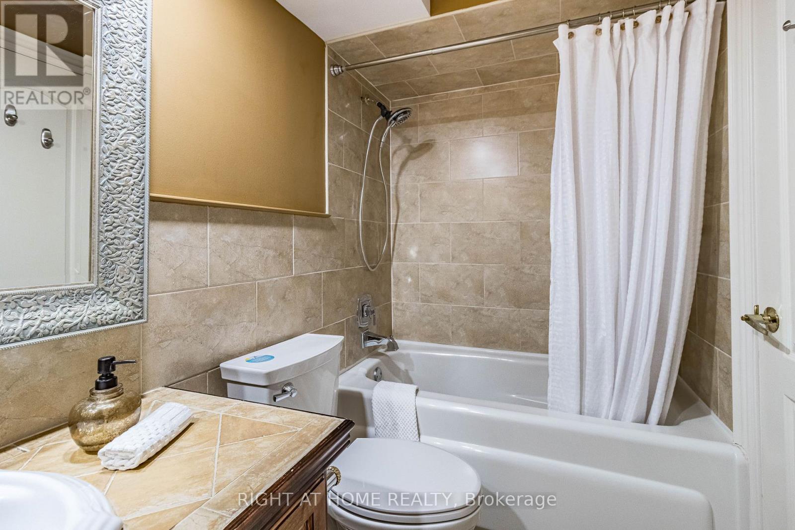 13250 Tenth Side Road, Halton Hills (Rural Halton Hills), Ontario  L7G 4S5 - Photo 29 - W12657786