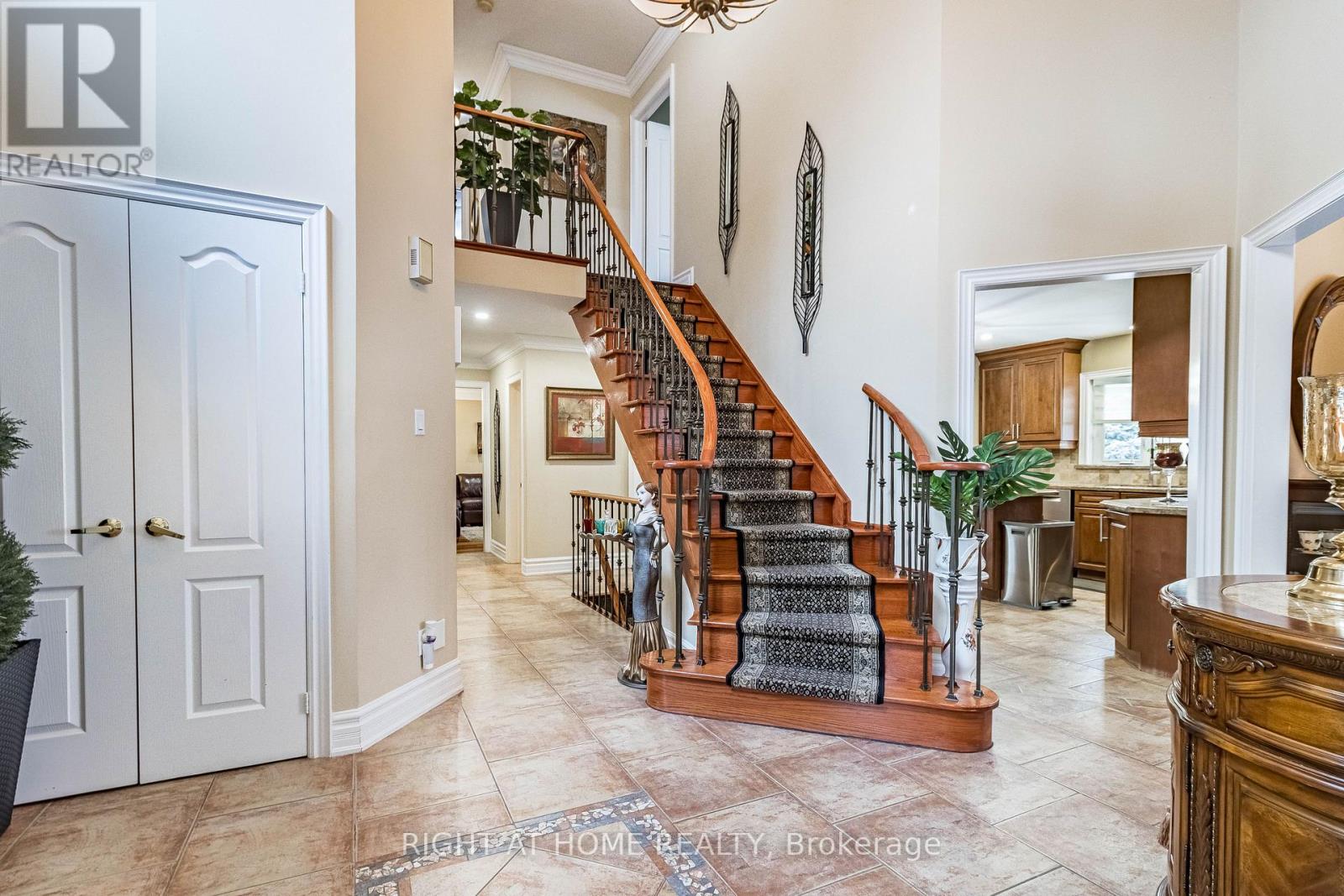 13250 Tenth Side Road, Halton Hills (Rural Halton Hills), Ontario  L7G 4S5 - Photo 6 - W12657786