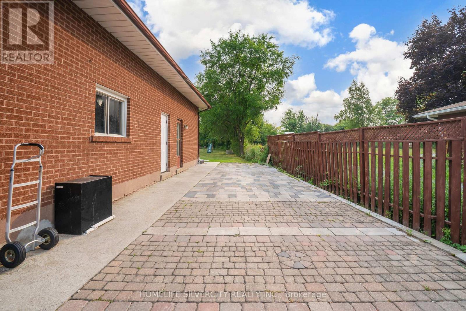 8484 Winston Churchill Boulevard N, Halton Hills (Rural Halton Hills), Ontario  L0P 1K0 - Photo 47 - W12664118