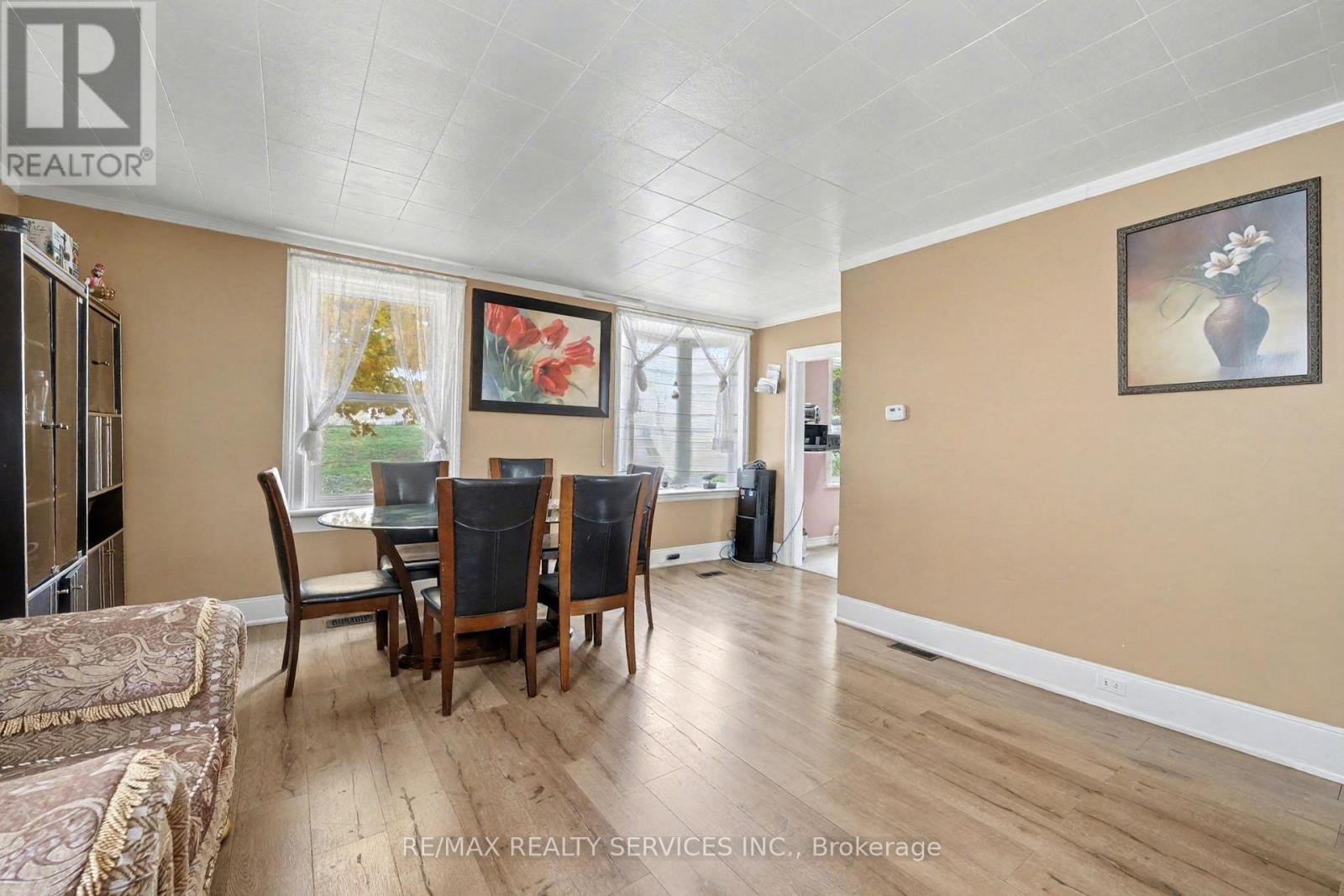 11889 Fourth Line, Halton Hills (Rural Halton Hills), Ontario  L7J 2M1 - Photo 13 - W12664172