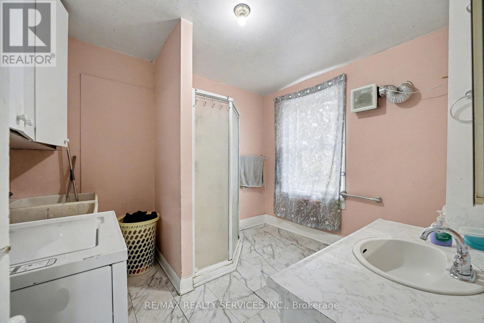 11889 Fourth Line, Halton Hills (Rural Halton Hills), Ontario  L7J 2M1 - Photo 18 - W12664172