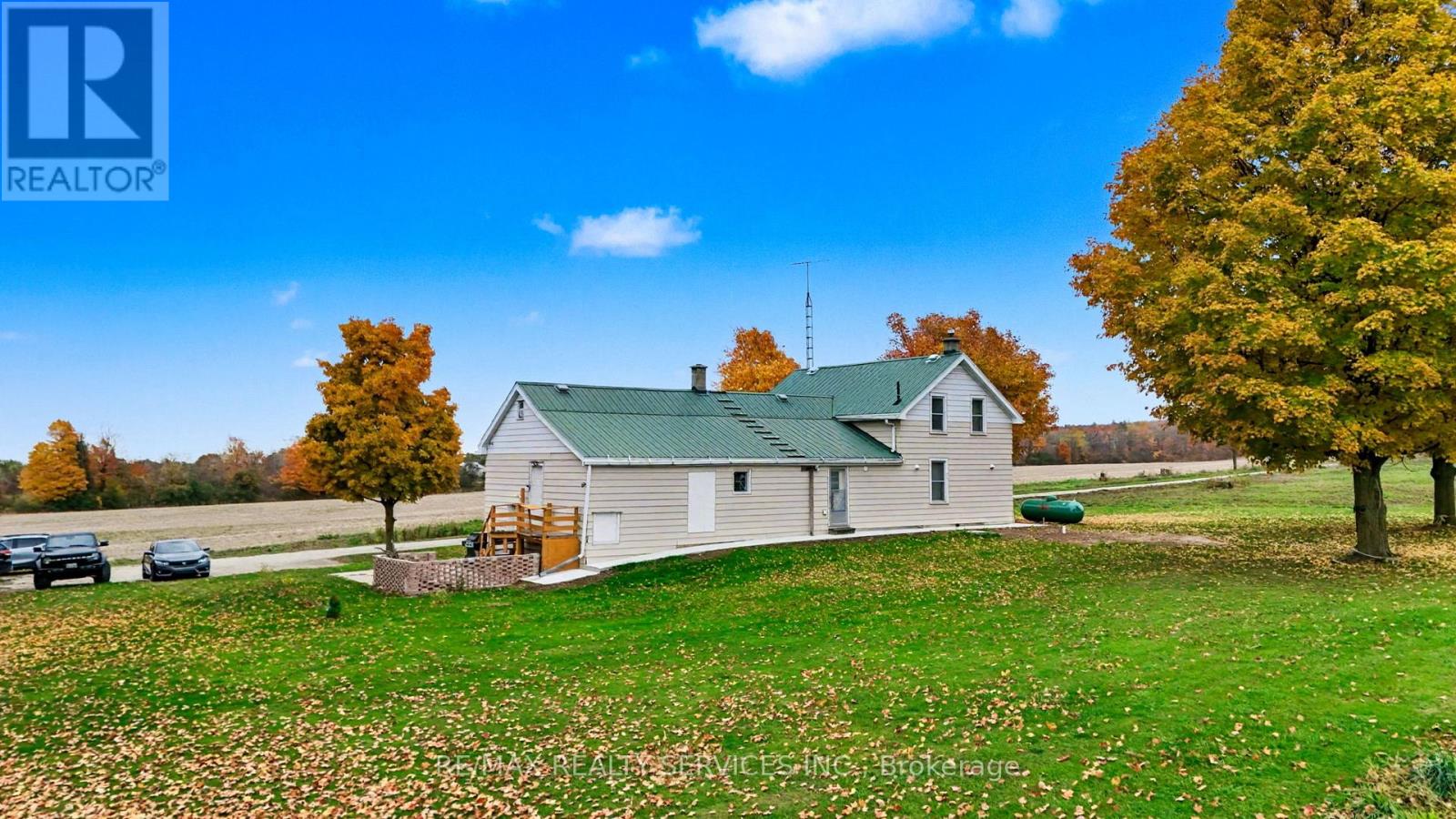 11889 Fourth Line, Halton Hills (Rural Halton Hills), Ontario  L7J 2M1 - Photo 9 - W12664172