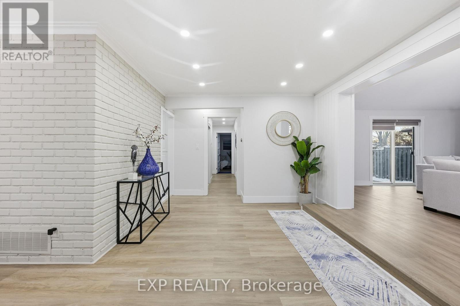 80 Mountainview Road S, Halton Hills (Georgetown), Ontario  L7G 4K5 - Photo 14 - W12664604