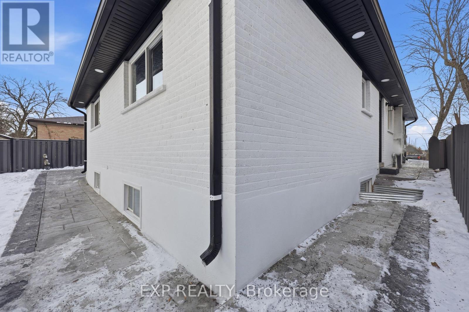 80 Mountainview Road S, Halton Hills (Georgetown), Ontario  L7G 4K5 - Photo 41 - W12664604