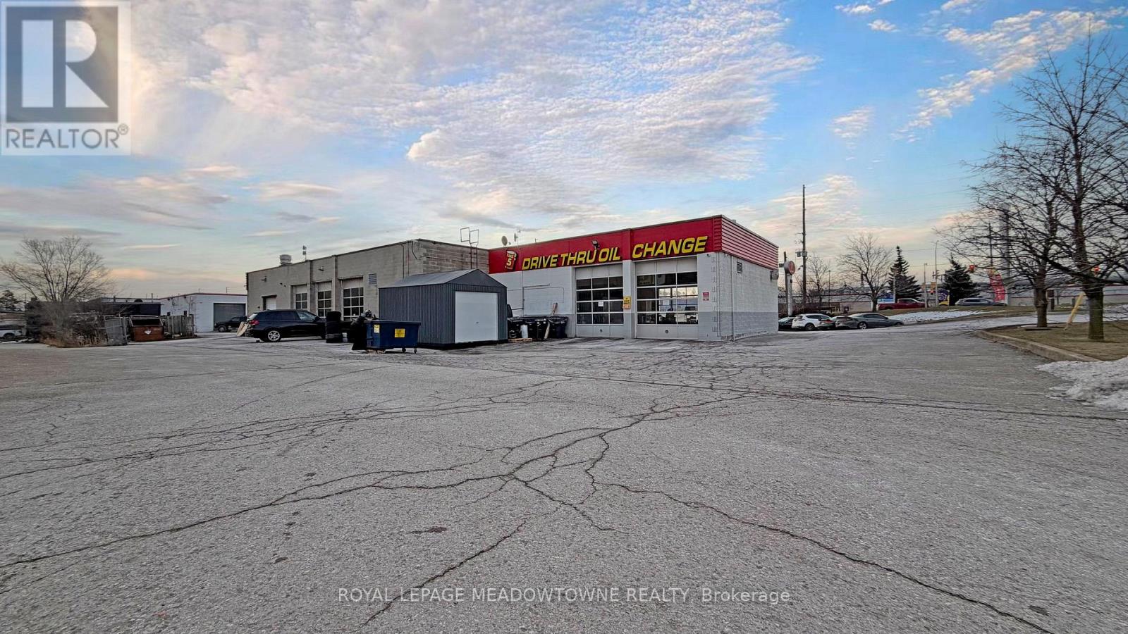 341 Guelph Street, Halton Hills (Georgetown), Ontario  L7G 4B6 - Photo 15 - W12664814