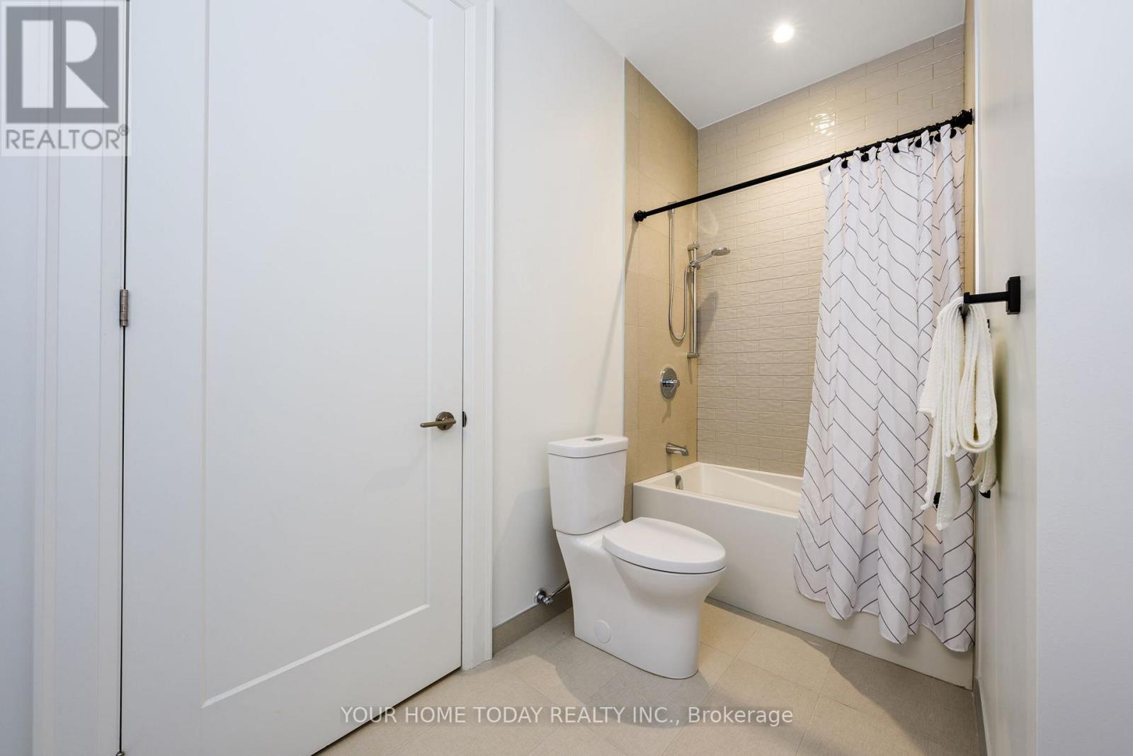 610 - 42 Mill Street, Halton Hills (Georgetown), Ontario  L7G 0P9 - Photo 29 - W12666358