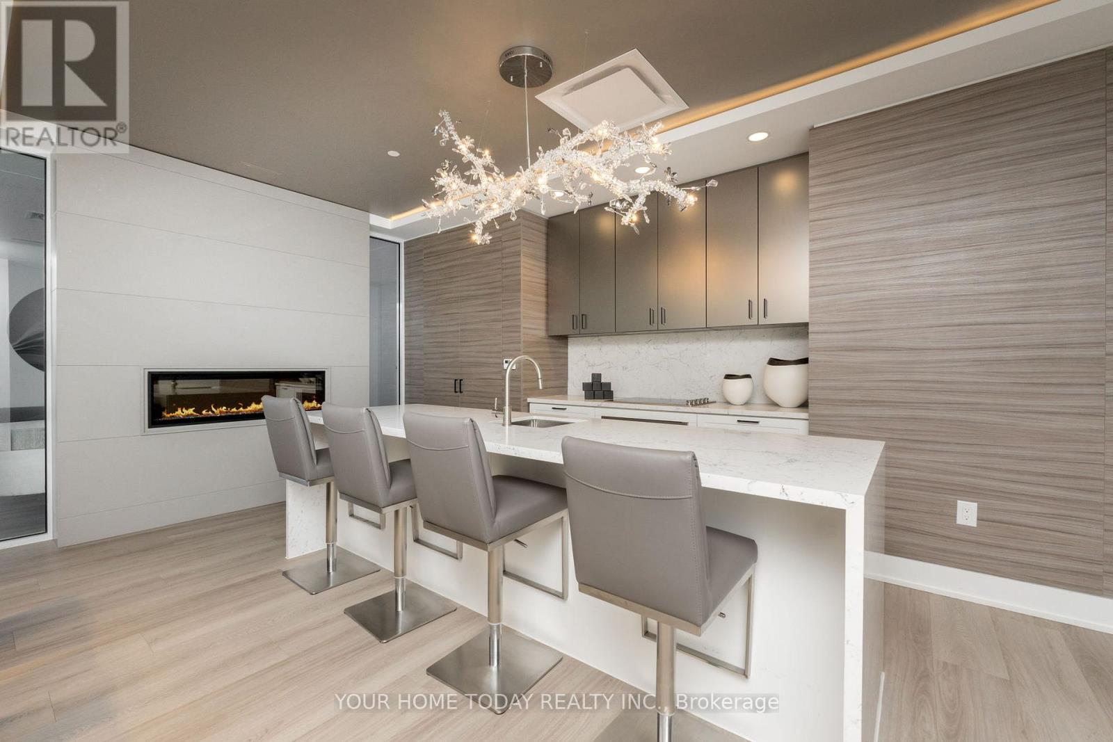 610 - 42 Mill Street, Halton Hills (Georgetown), Ontario  L7G 0P9 - Photo 37 - W12666358