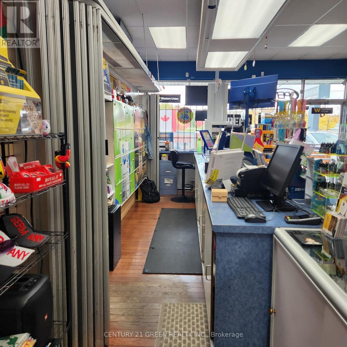 3 - 136 Guelph Street, Halton Hills (Georgetown), Ontario  L7G 4A5 - Photo 18 - W12666368