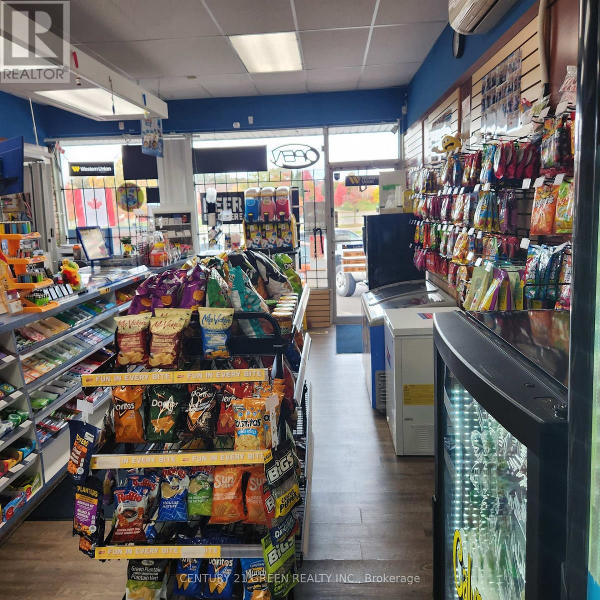 3 - 136 Guelph Street, Halton Hills (Georgetown), Ontario  L7G 4A5 - Photo 21 - W12666368