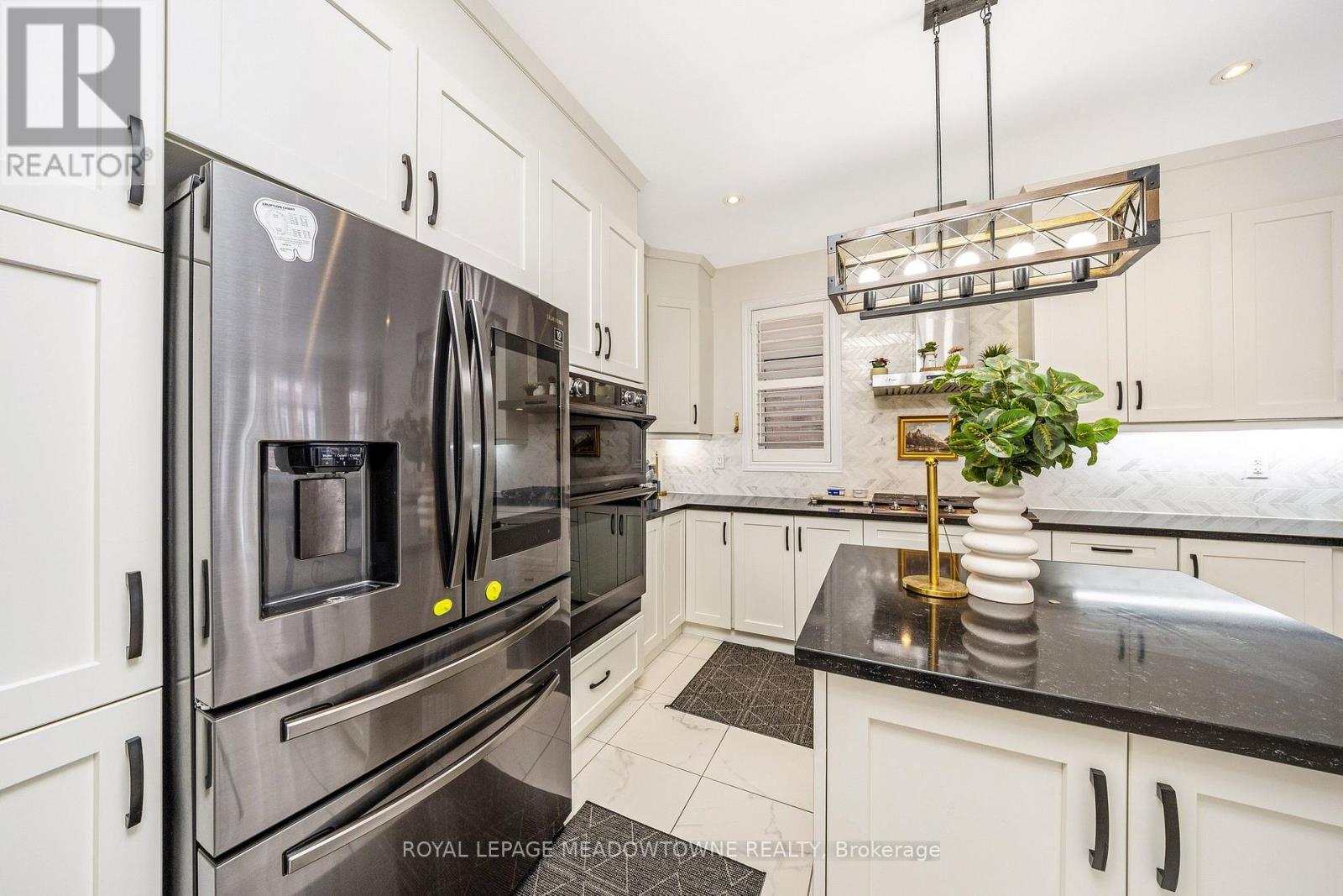 10036 Tenth Line, Halton Hills (Georgetown), Ontario  L7G 0N2 - Photo 14 - W12679542