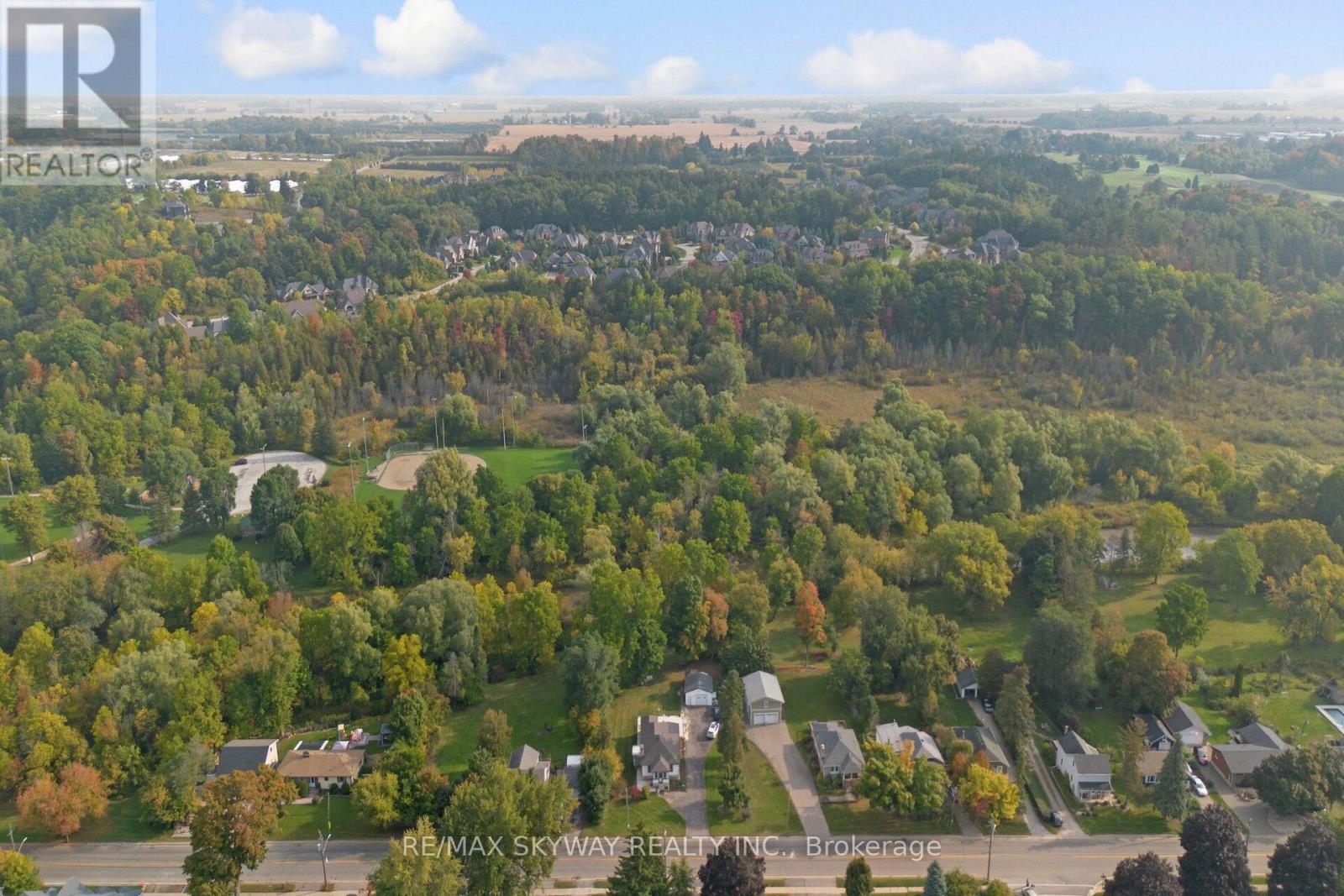 45 Confederation Street, Halton Hills (Glen Williams), Ontario  L7G 3R4 - Photo 14 - W12680978