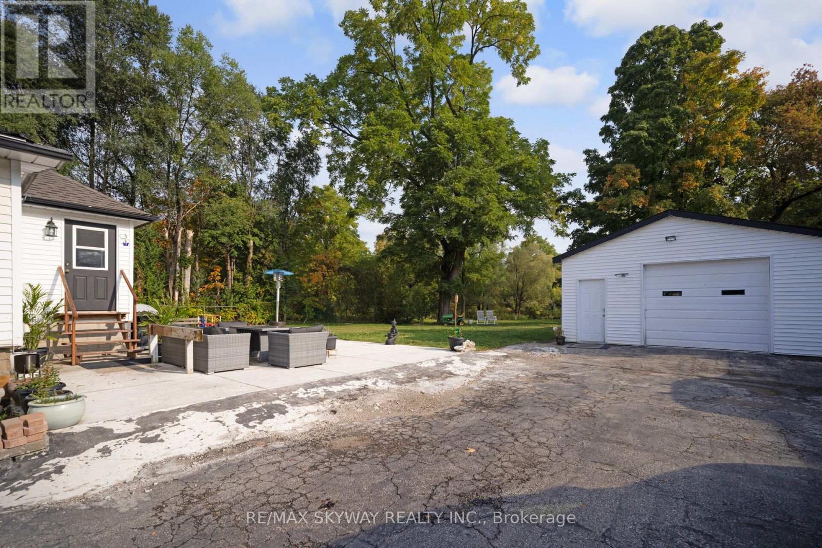 45 Confederation Street, Halton Hills (Glen Williams), Ontario  L7G 3R4 - Photo 19 - W12680978