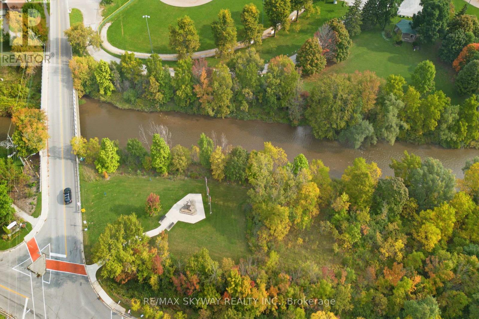 45 Confederation Street, Halton Hills (Glen Williams), Ontario  L7G 3R4 - Photo 35 - W12680978