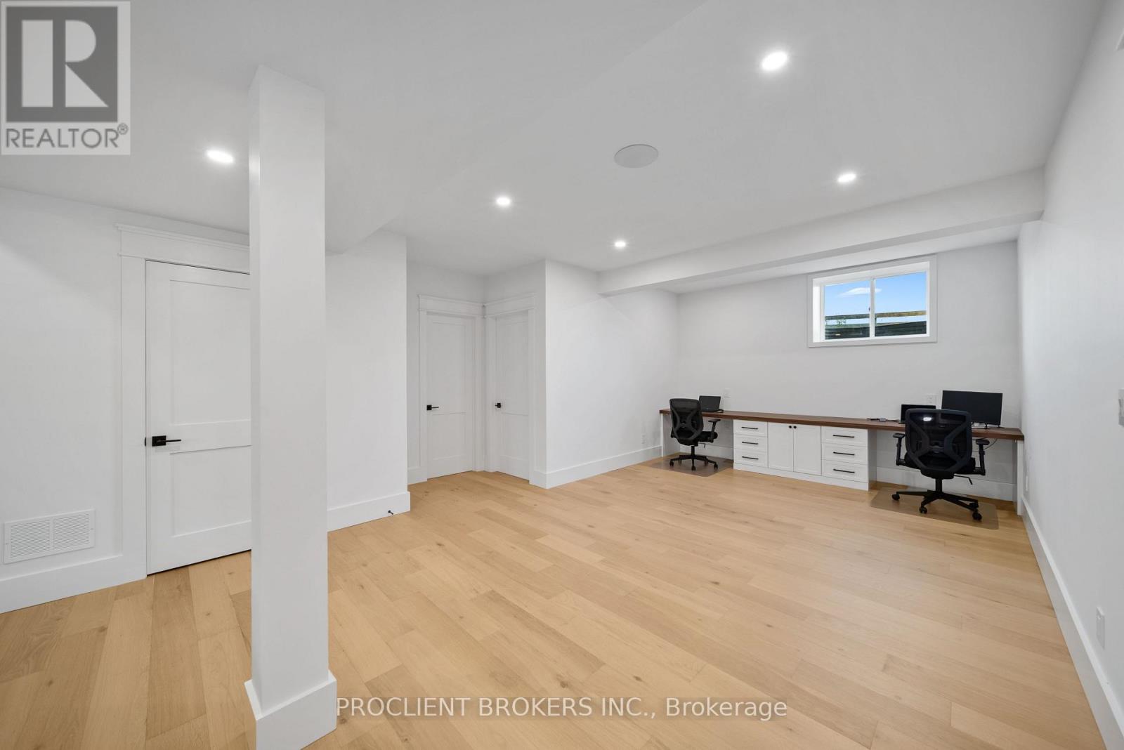 10223 Guelph Line, Milton, Ontario  L0P 1B0 - Photo 34 - W12685448