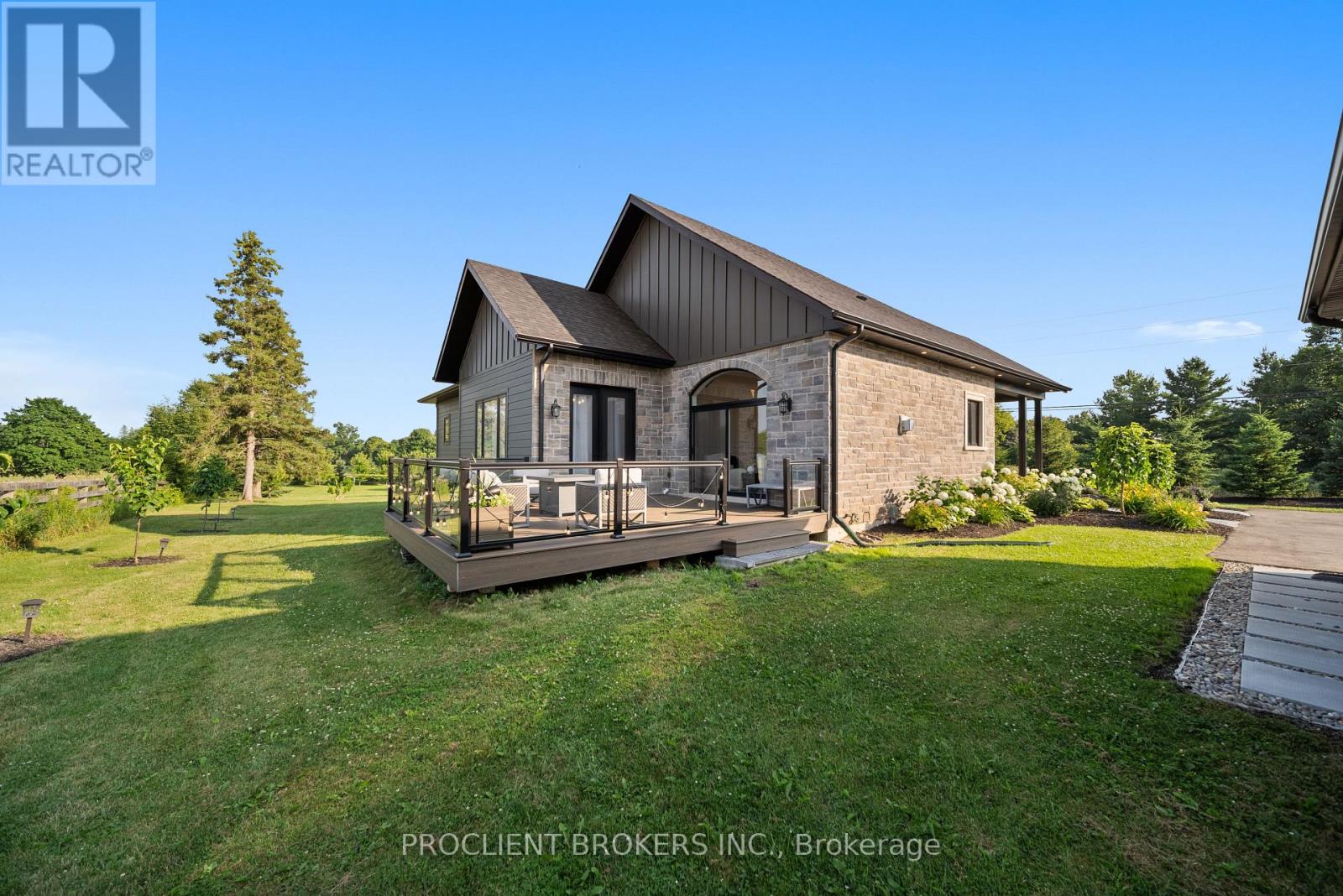 10223 Guelph Line, Milton, Ontario  L0P 1B0 - Photo 48 - W12685448