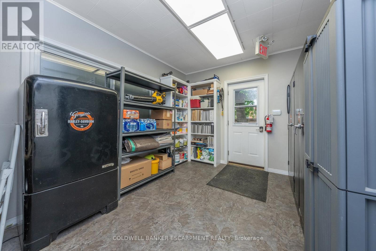 28 Main Street N, Halton Hills (Ac Acton), Ontario  L7J 1W1 - Photo 41 - W12687664