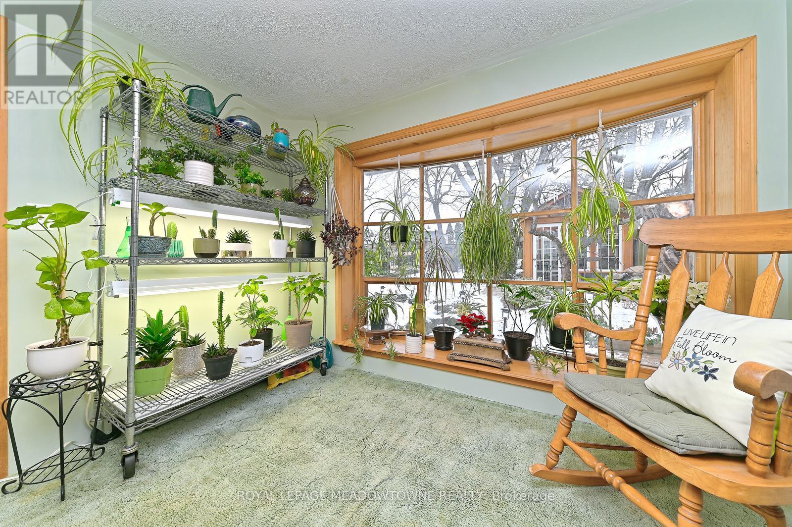 14 Moore Park Crescent, Halton Hills (Georgetown), Ontario  L7G 2T1 - Photo 23 - W12690042