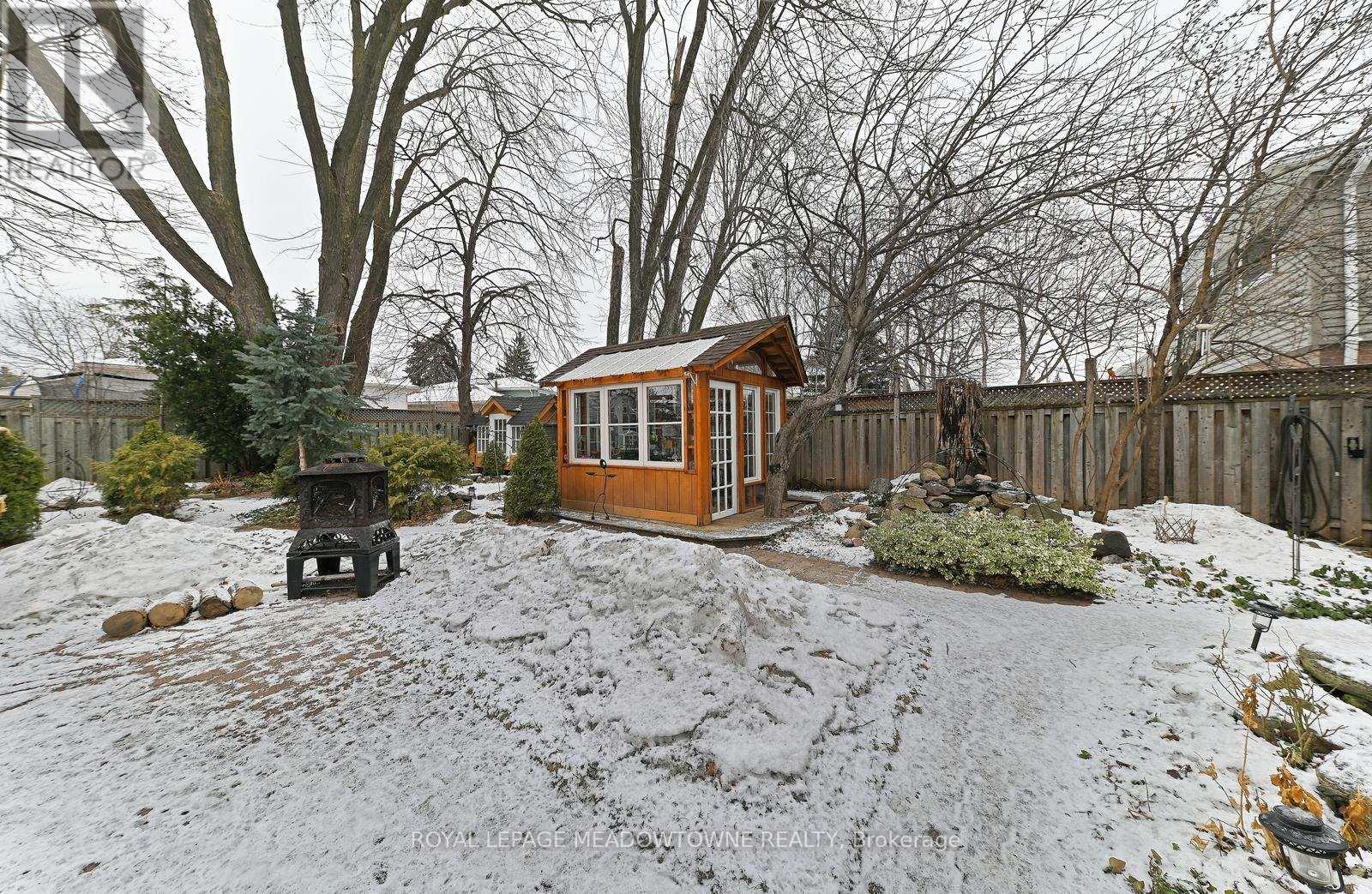 14 Moore Park Crescent, Halton Hills (Georgetown), Ontario  L7G 2T1 - Photo 28 - W12690042