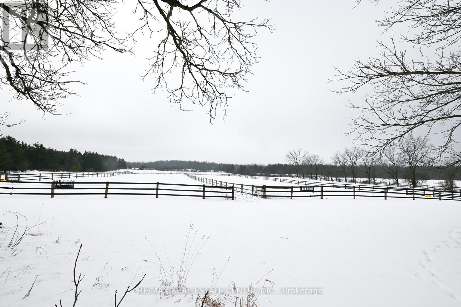 5192 Third Line, Erin, Ontario  L7J 2L8 - Photo 13 - X12690596