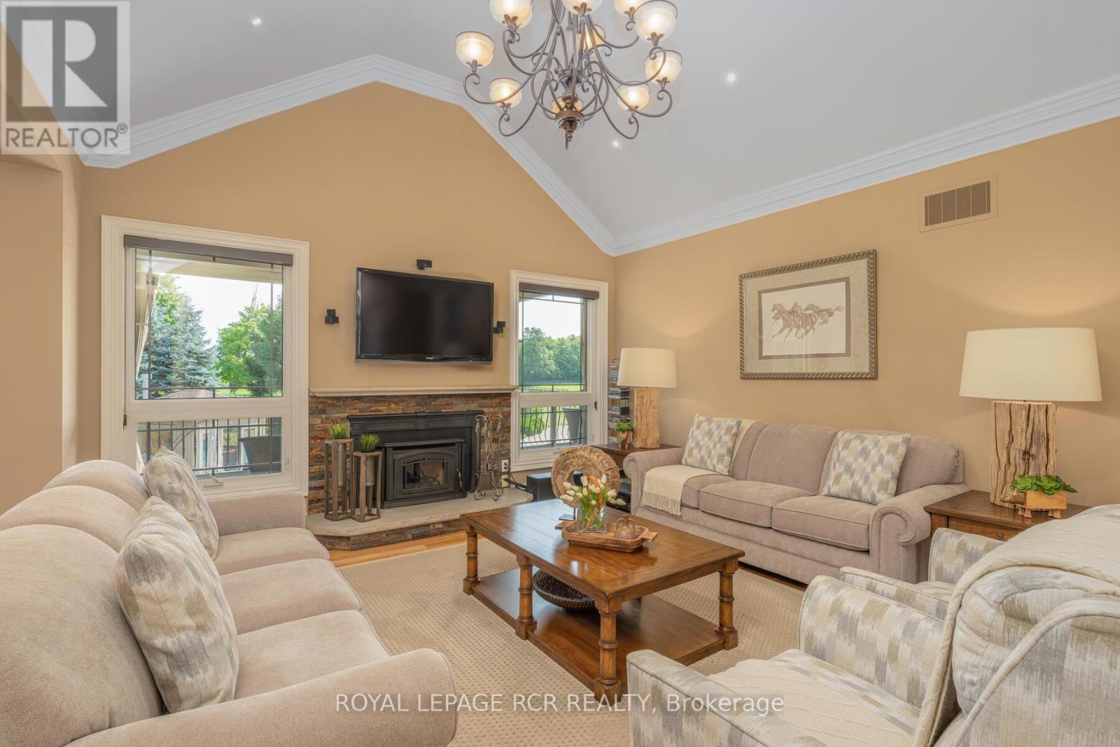 4987 Fourth Line, Erin, Ontario  L7J 2L8 - Photo 12 - X12691626