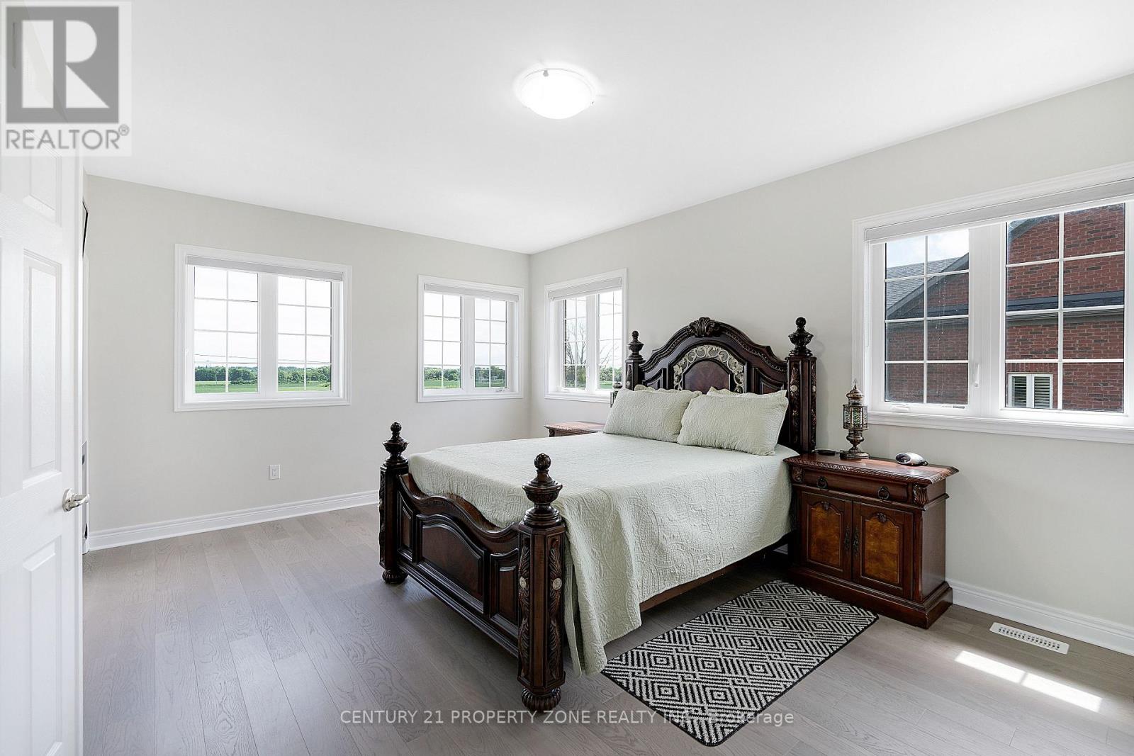 10096 Tenth Line, Halton Hills (Georgetown), Ontario  L7G 4S7 - Photo 21 - W12693656